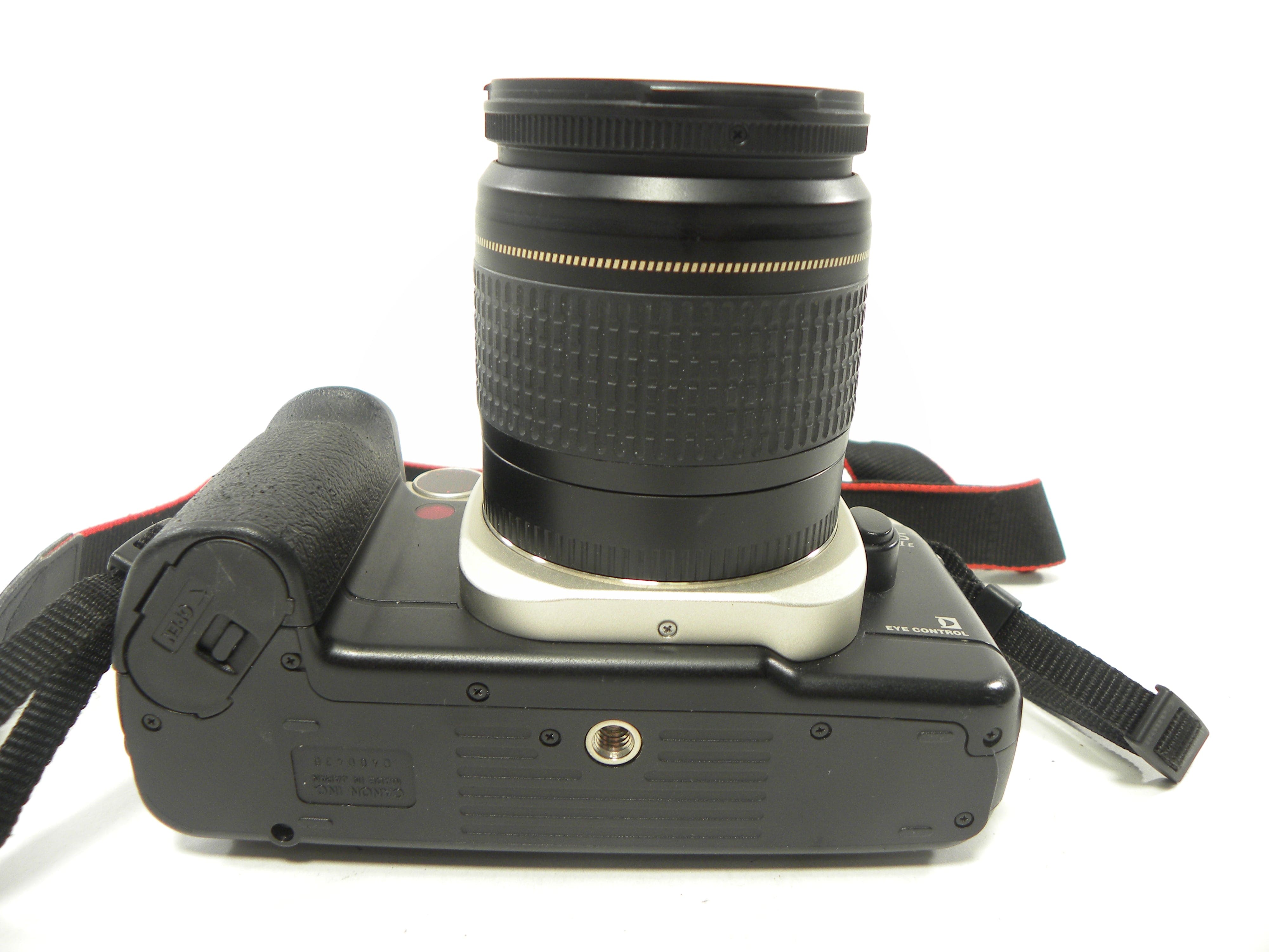Canon EOS Elan II E 35mm SLR w/EF 28-80mm f3.5-5.6 IV USM