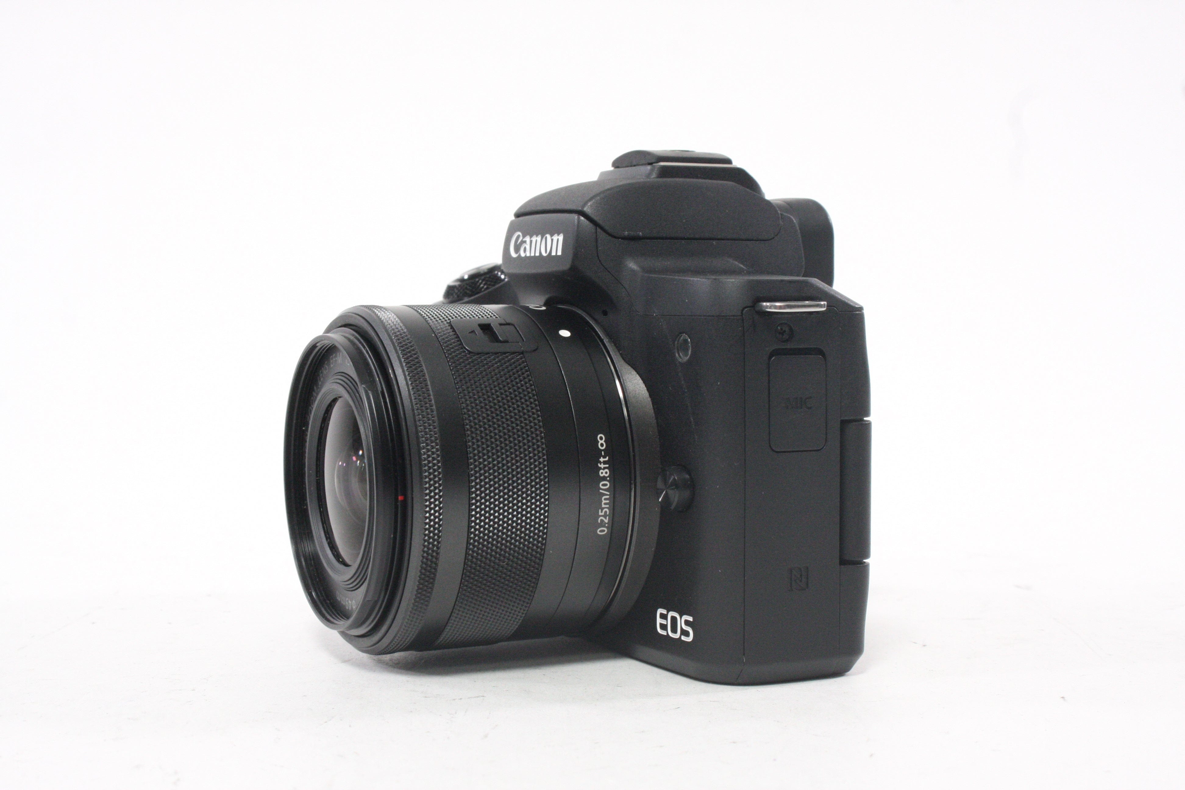 Canon EOS M50 Mirrorless with 15-45mm f/3.5-6.3 IS STM EF-M Shutter less than 2,000