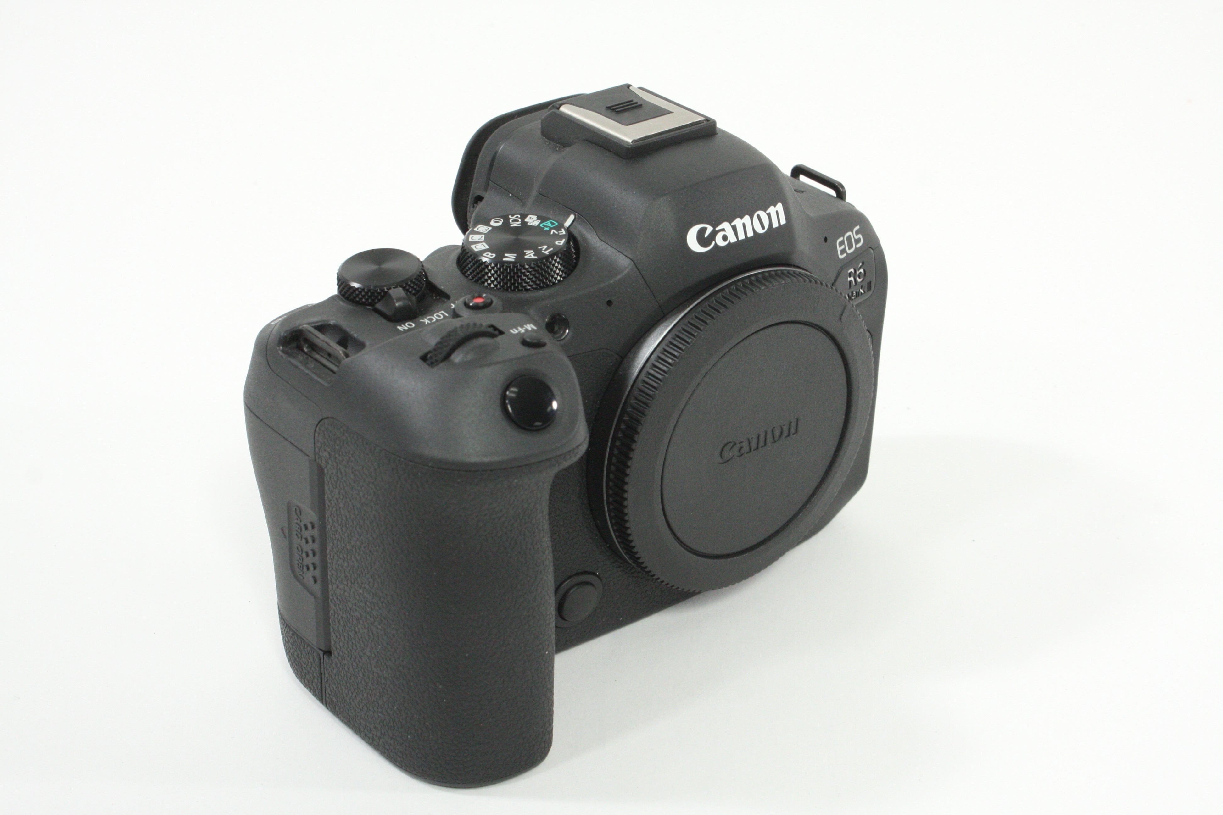 Canon EOS R6 Mk II Body Only - Shutter Count less than 1000