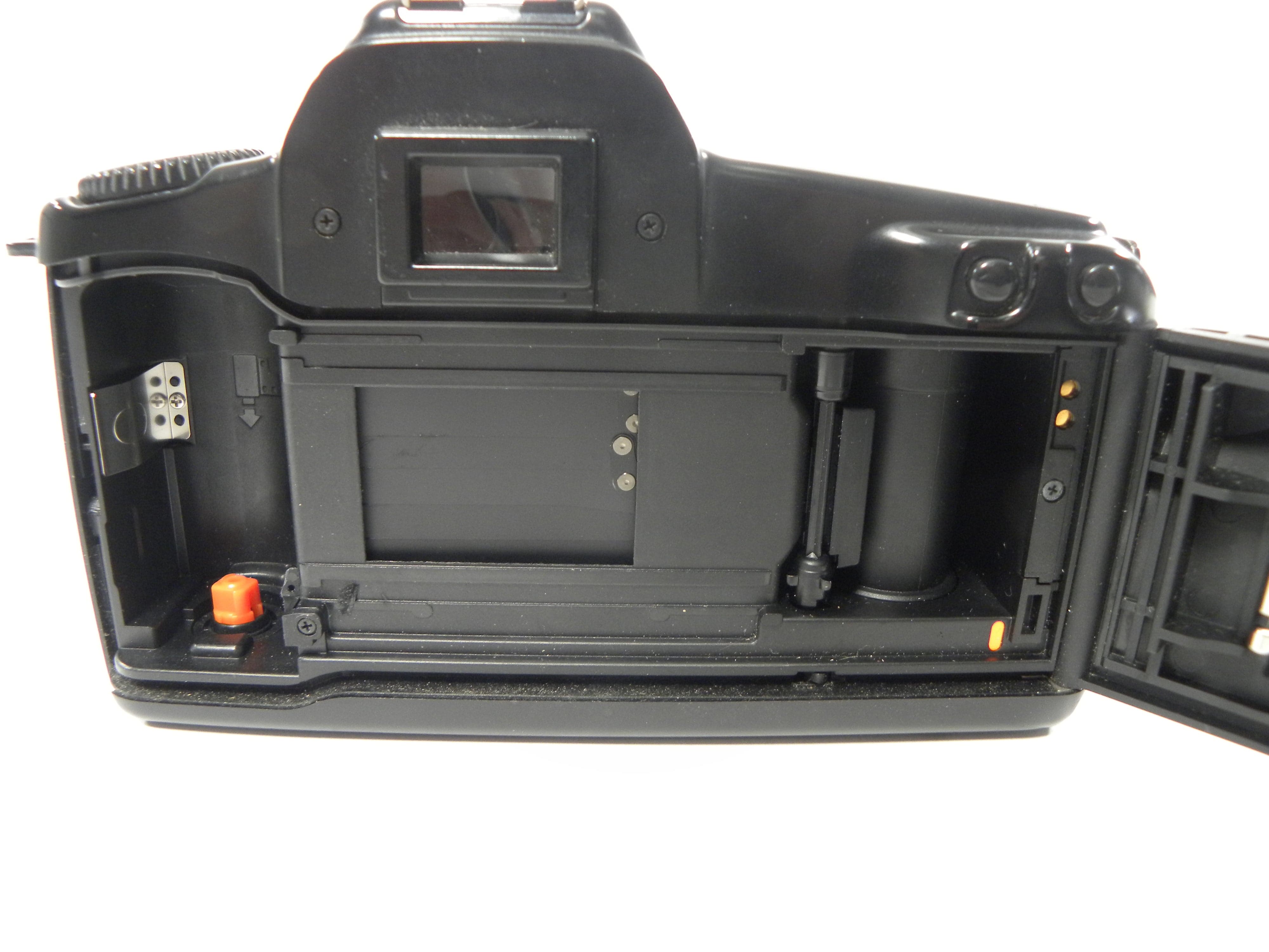 Canon EOS Rebel II 35mm SLR w/EF 28-80mm f3.5-5.6 II