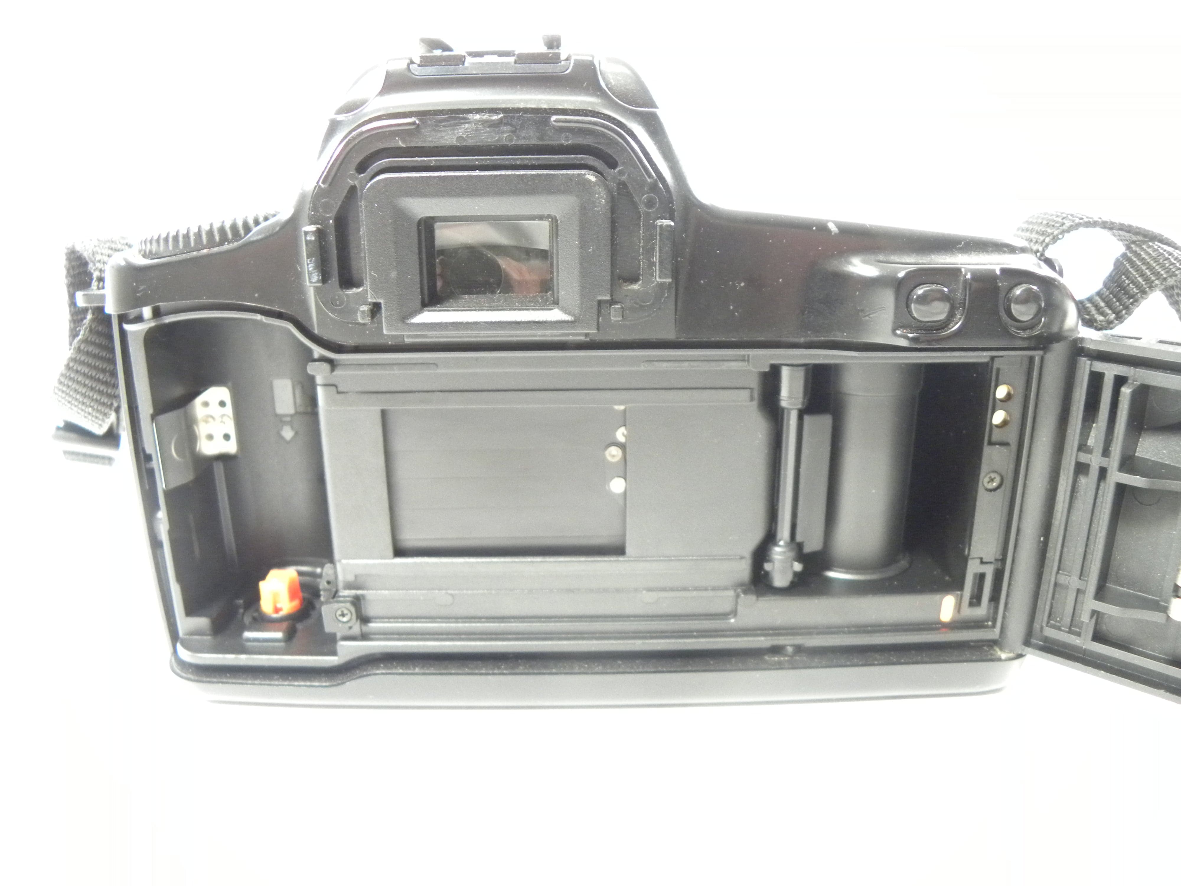 Canon EOS Rebel S 35mm SLR w/EF 35-80mm f4-5.6 II
