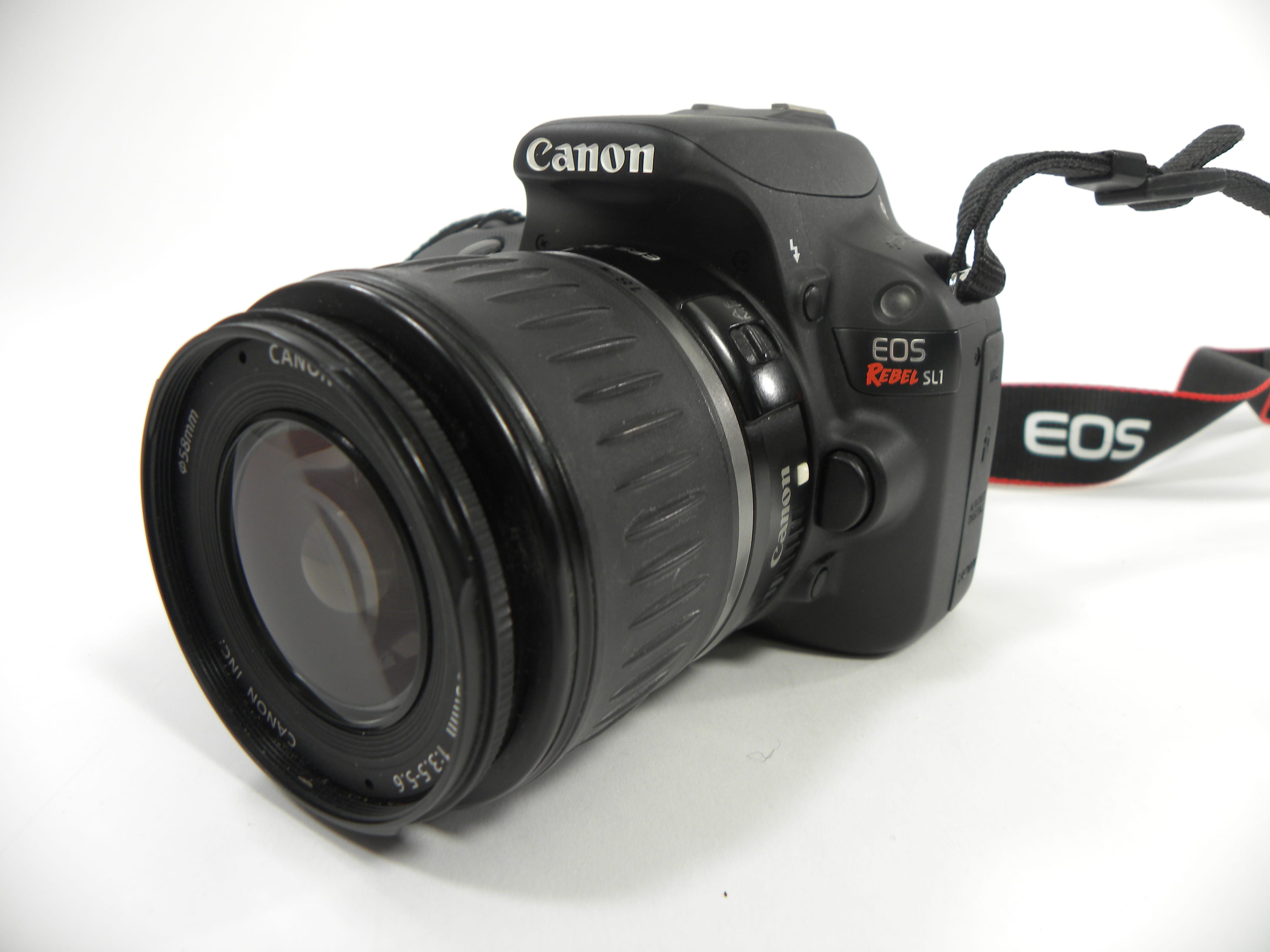 Canon EOS Rebel SL1 18mp Digital SLR w/EF-S 18-55mm f3.5-5.6