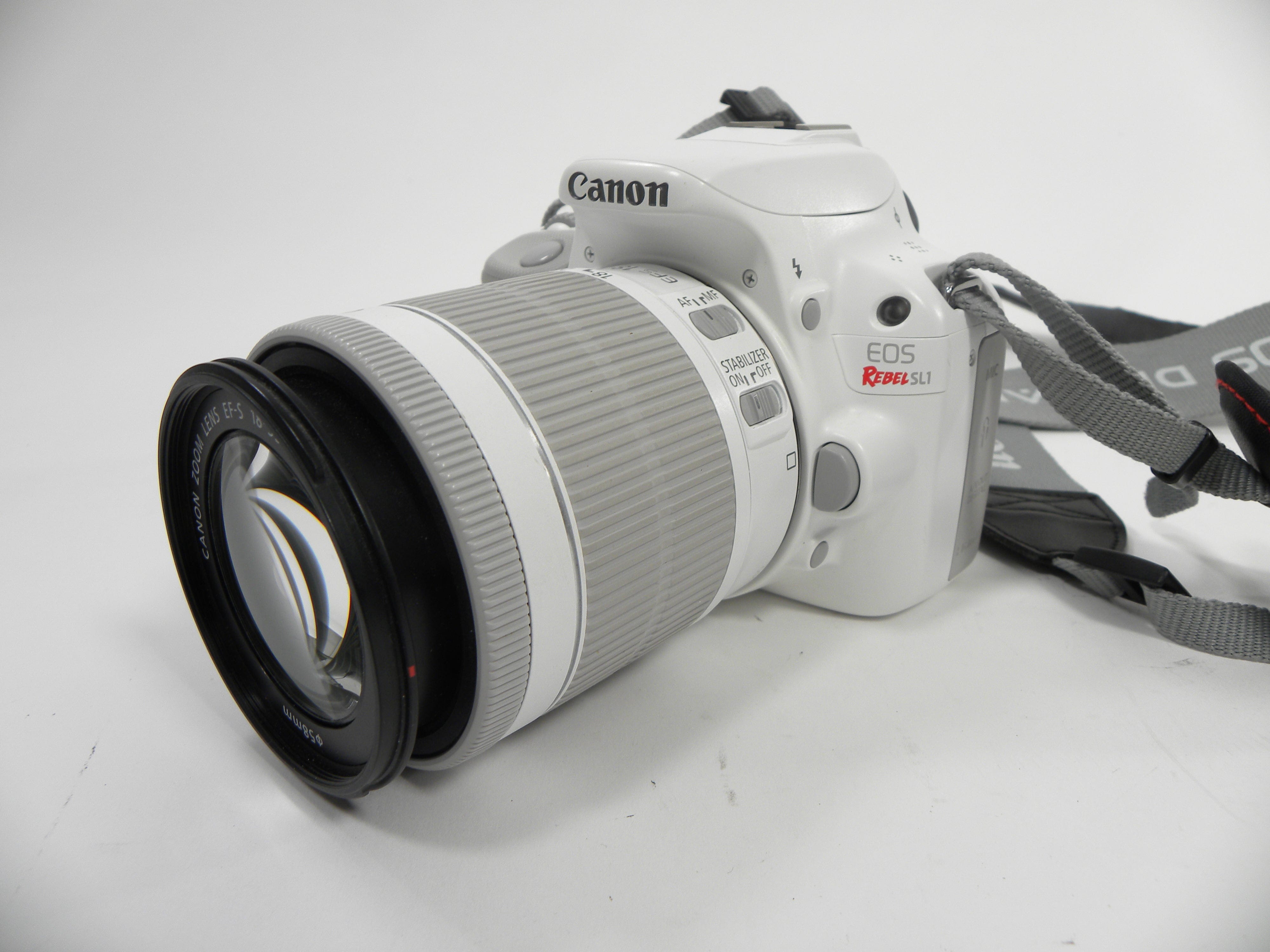 Canon EOS Rebel SL1 (White) w/EF-S 18-55mm f3.5-5.6 IS STM