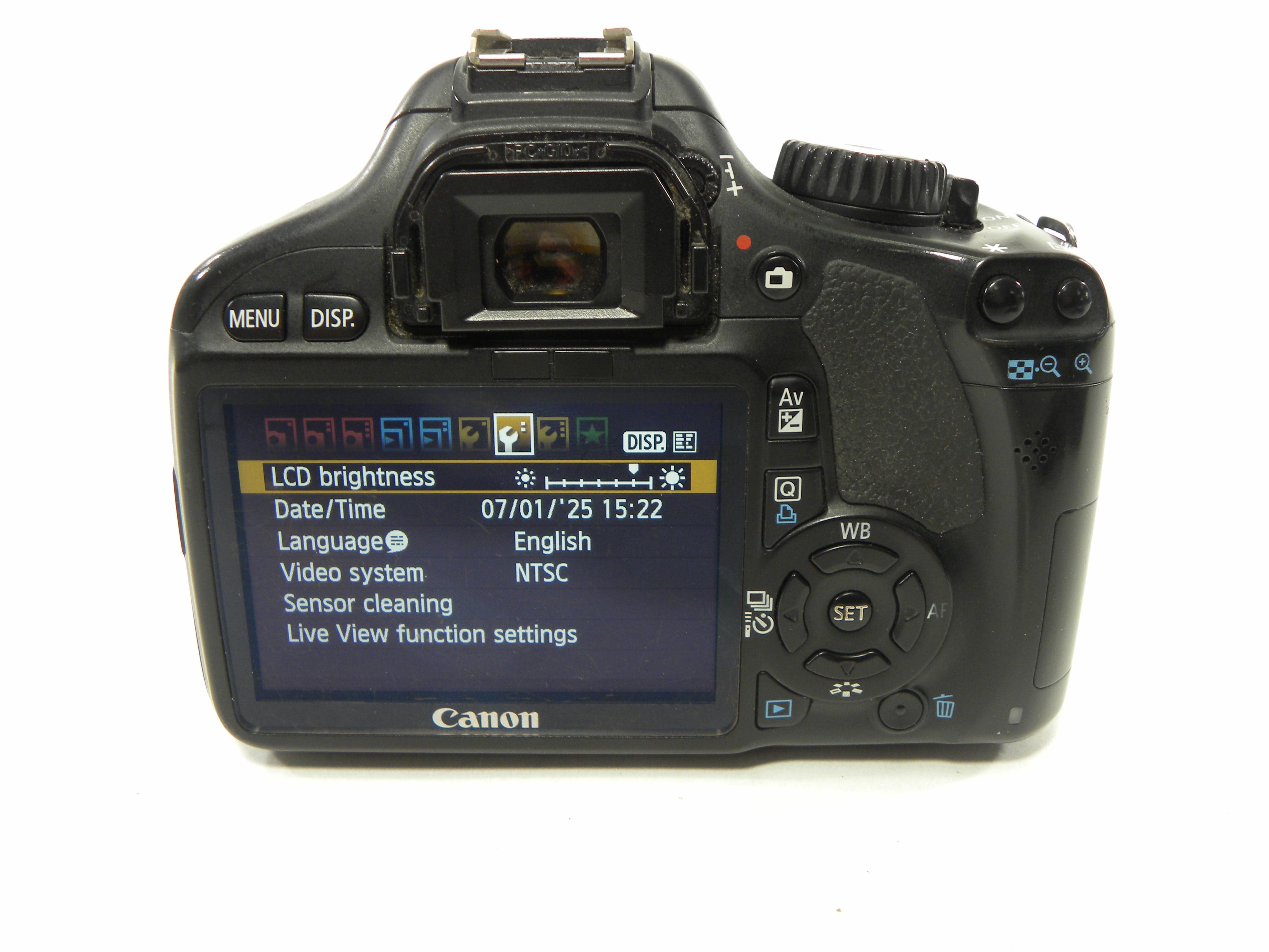 Canon EOS Rebel T2i 18mp Digital SLR w/EF-S 18-55 IS II