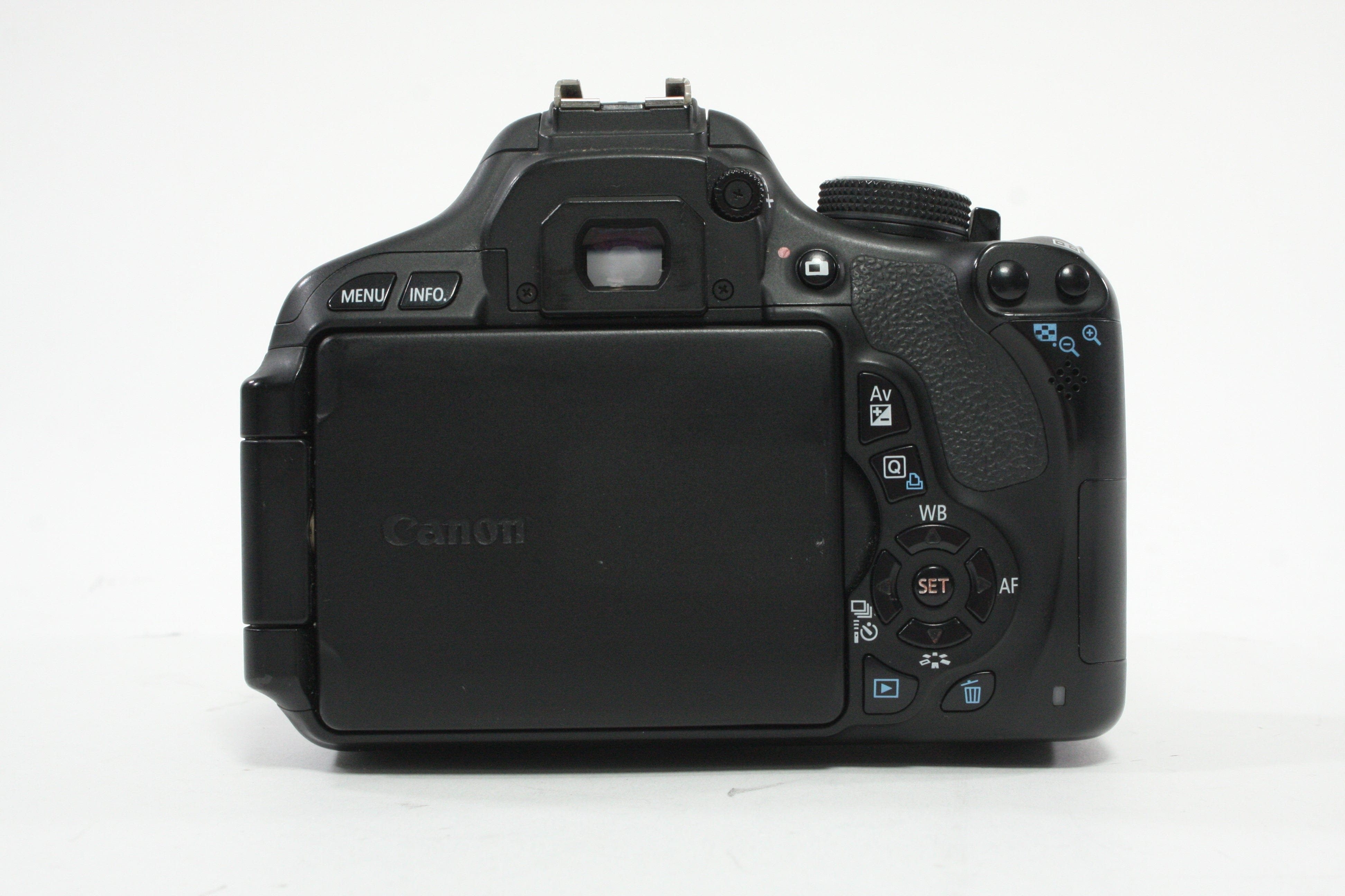 Canon EOS Rebel T3i DSLR Camera with 18-55mm f/3.5-5.6 IS II EF Lens with a Shutter Count of 35,026