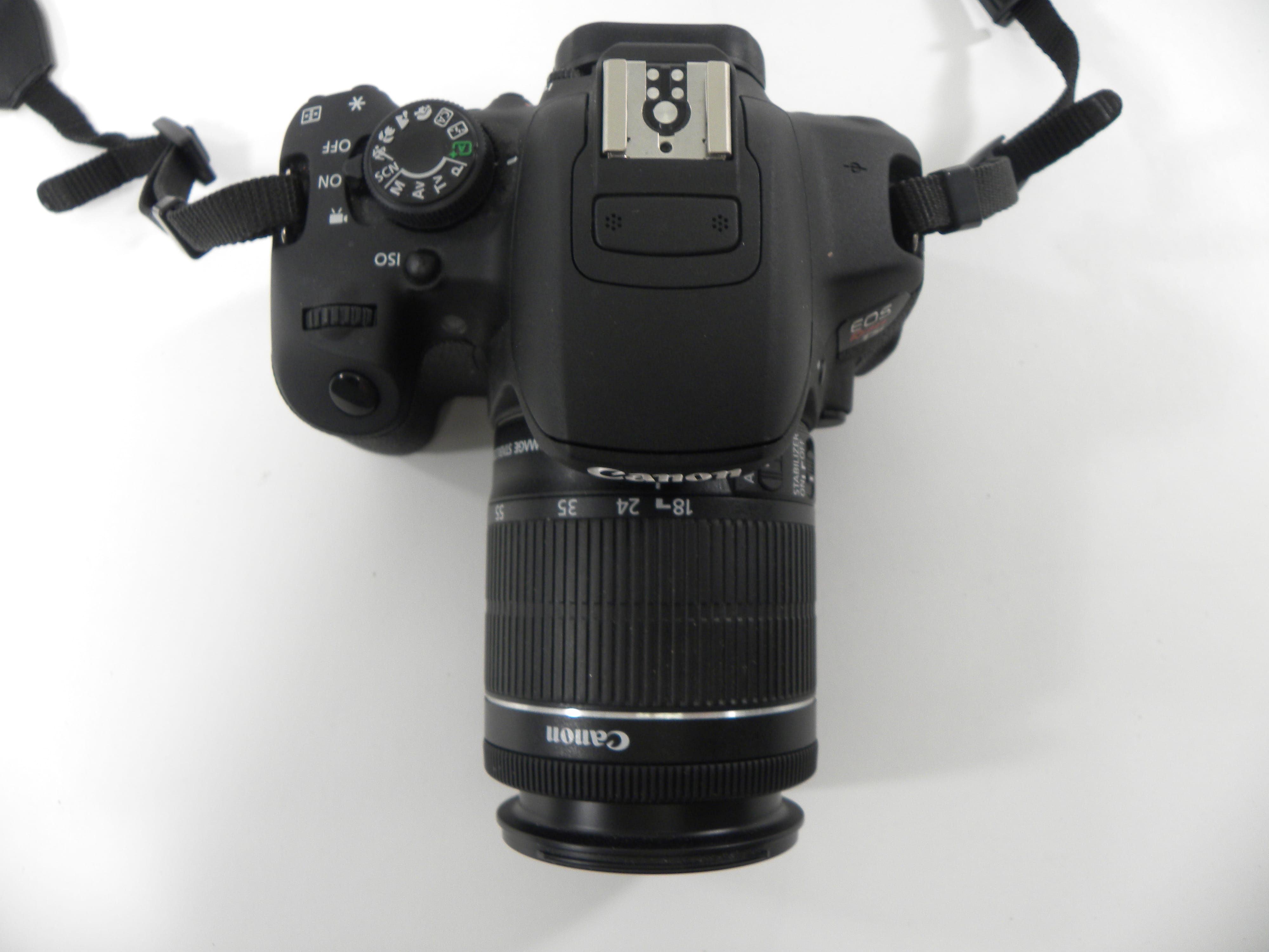 Canon EOS Rebel T5i 18.0mp Digital SLR w/EF-S 18-55 IS STM Shutter Ct. 395