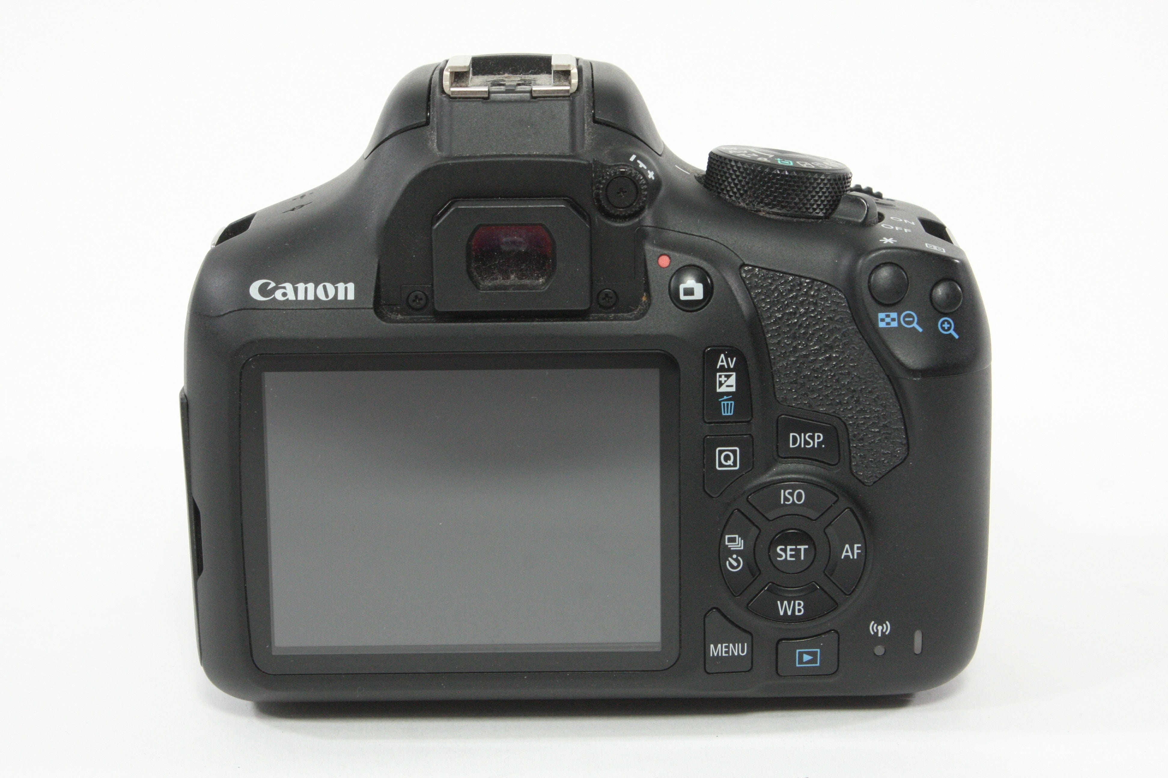 Canon EOS Rebel T6 (1300D) with 18-55mm f/3.5-5.6 III - Shutter Count 3502