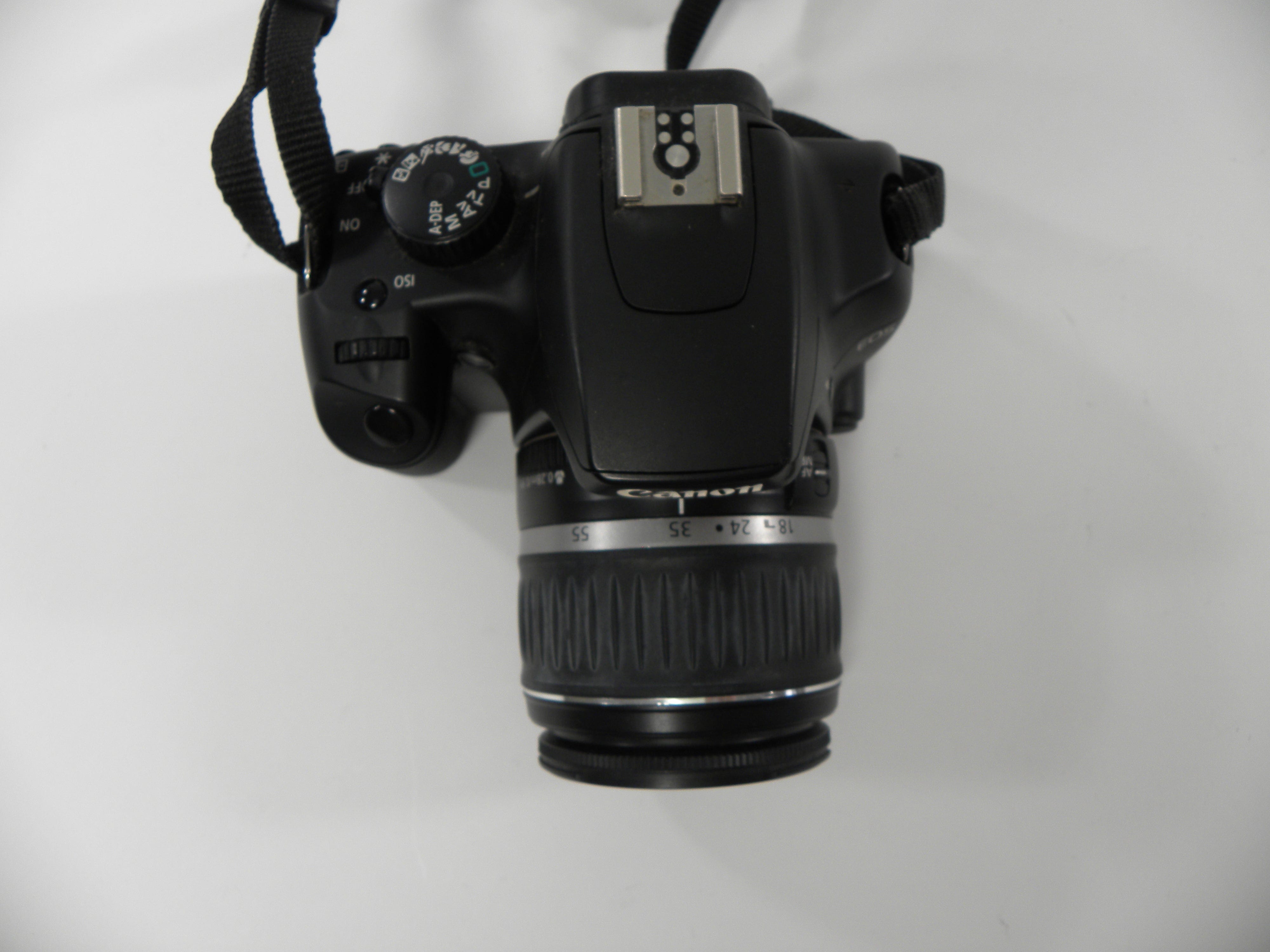 Canon EOS Rebel XS 10.1mp Digital SLR w/EF-S 18-55 II Shutter ct. 12,565