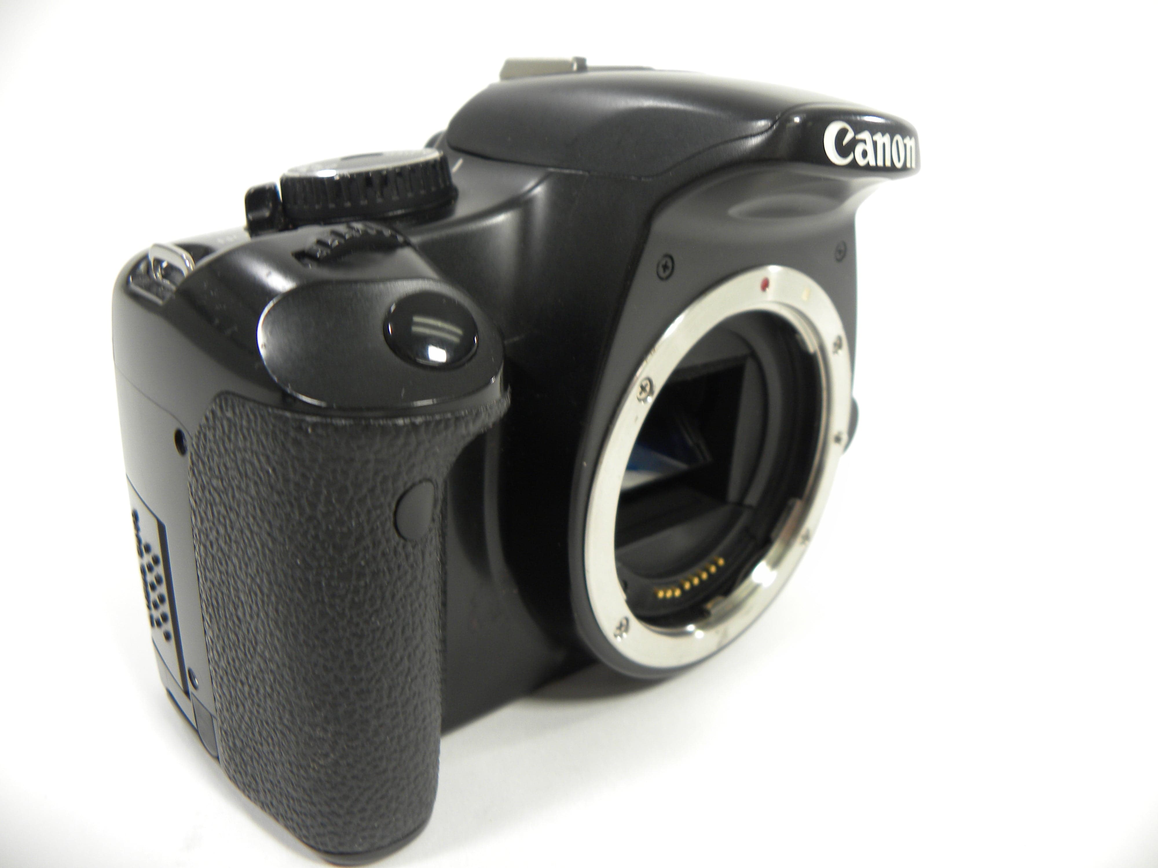 Canon EOS Rebel XSi 12.2mp Digital SLR Body Only shutter ct. 21,832