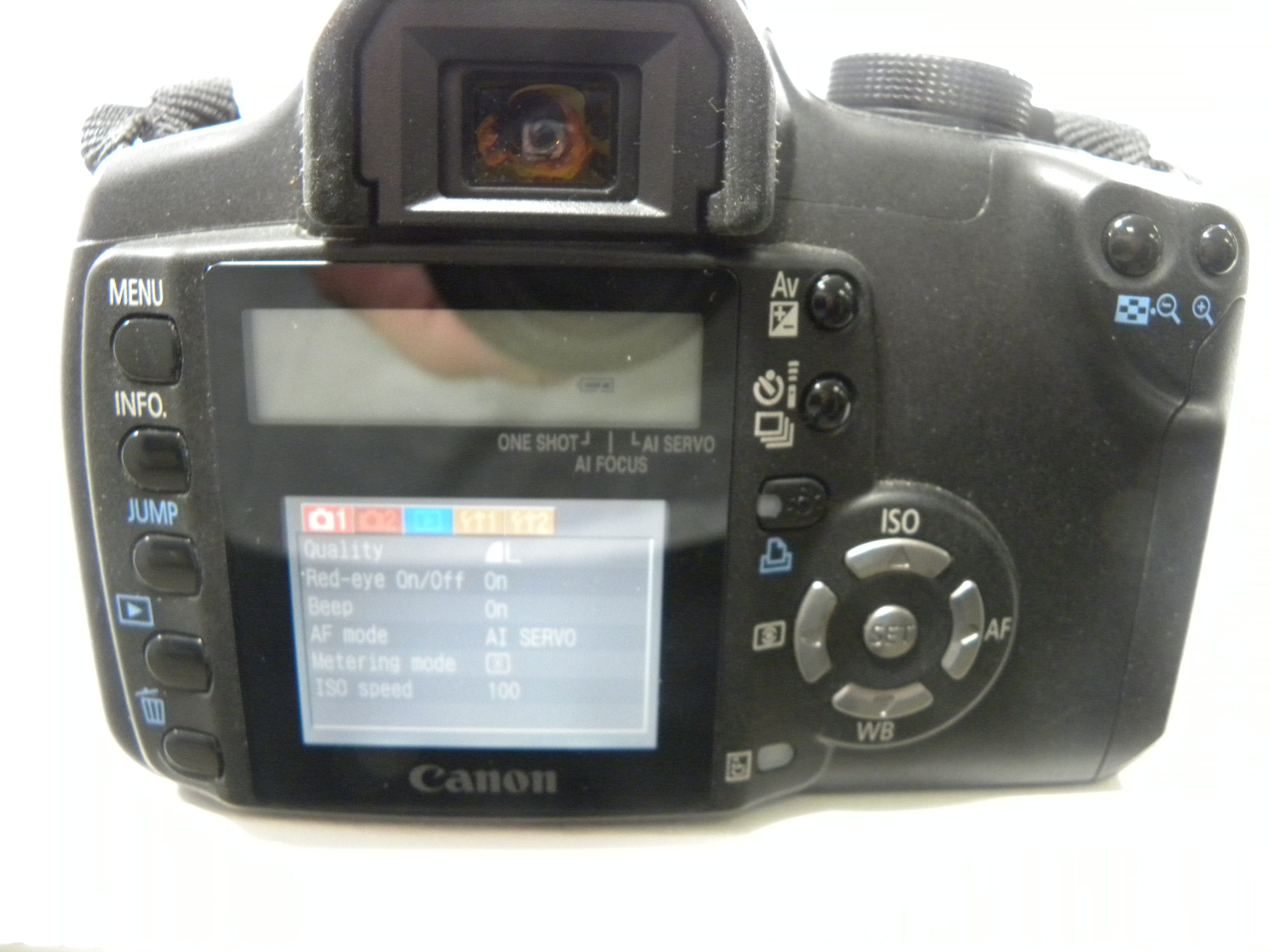 Canon EOS Rebel XT 8.0mp Digital SLR w/EF-S 18-55mm f3.5-5.6 II