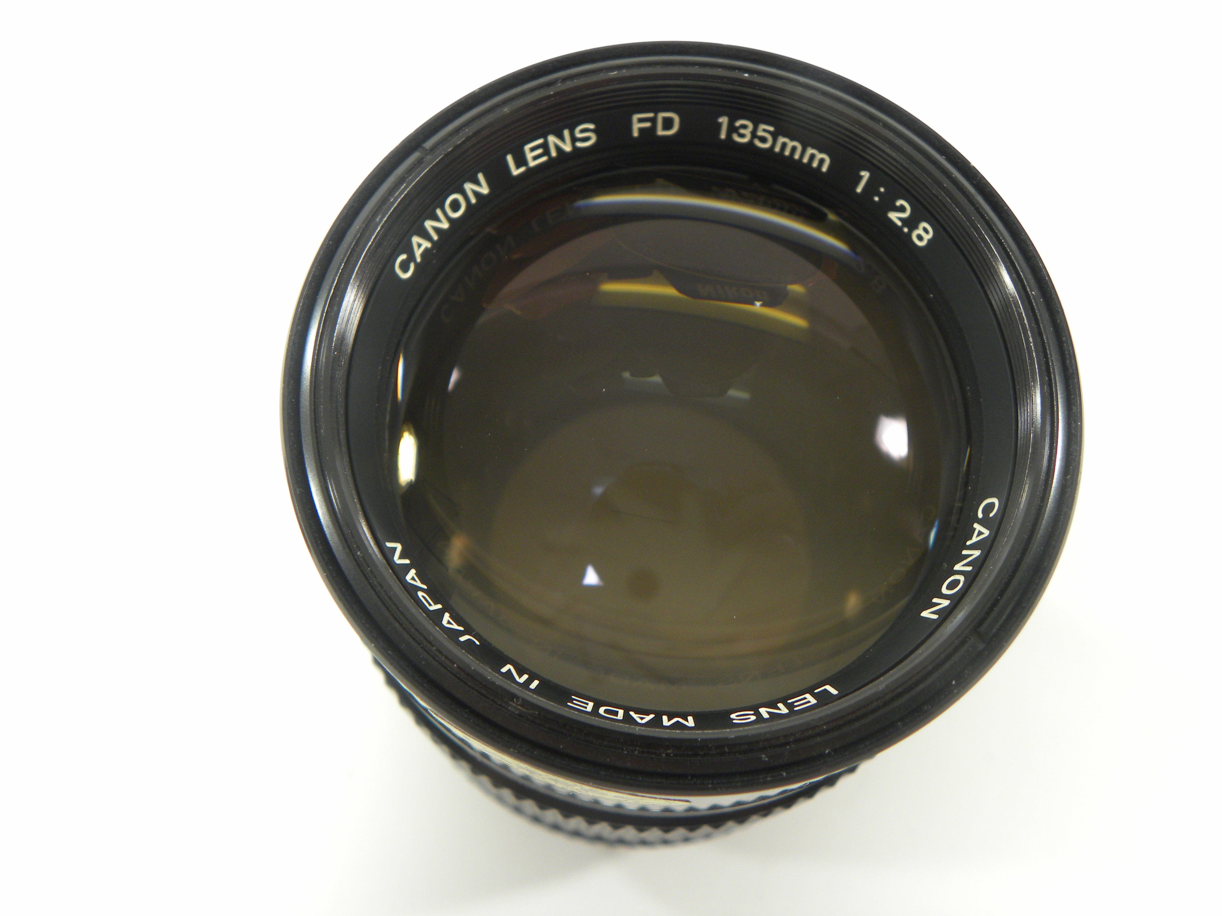 Canon FD 135mm f2.8 lens