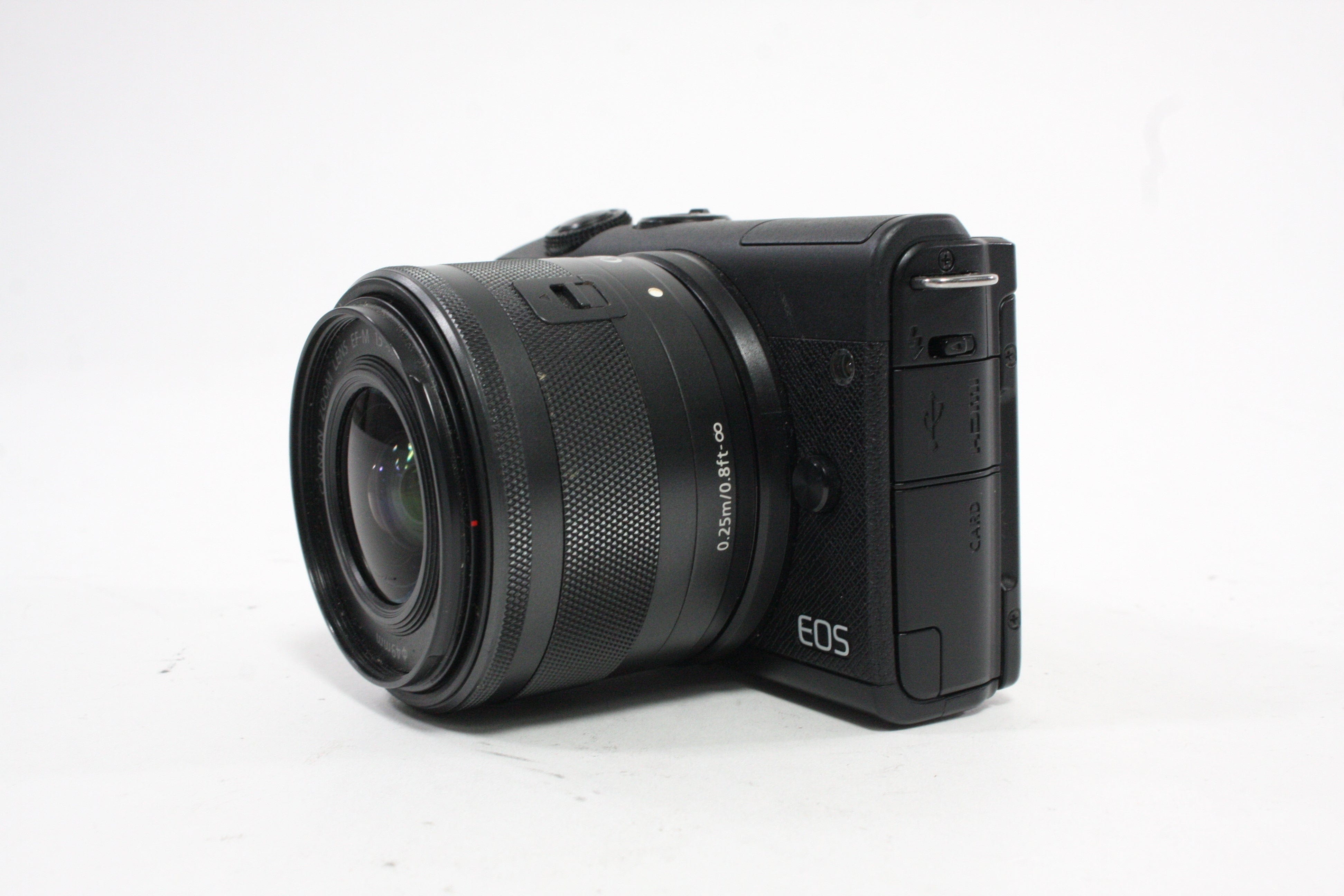 Canon M200 Mirrorless Camera with 15-45mm f/3.5-6.3 IS STM Lens