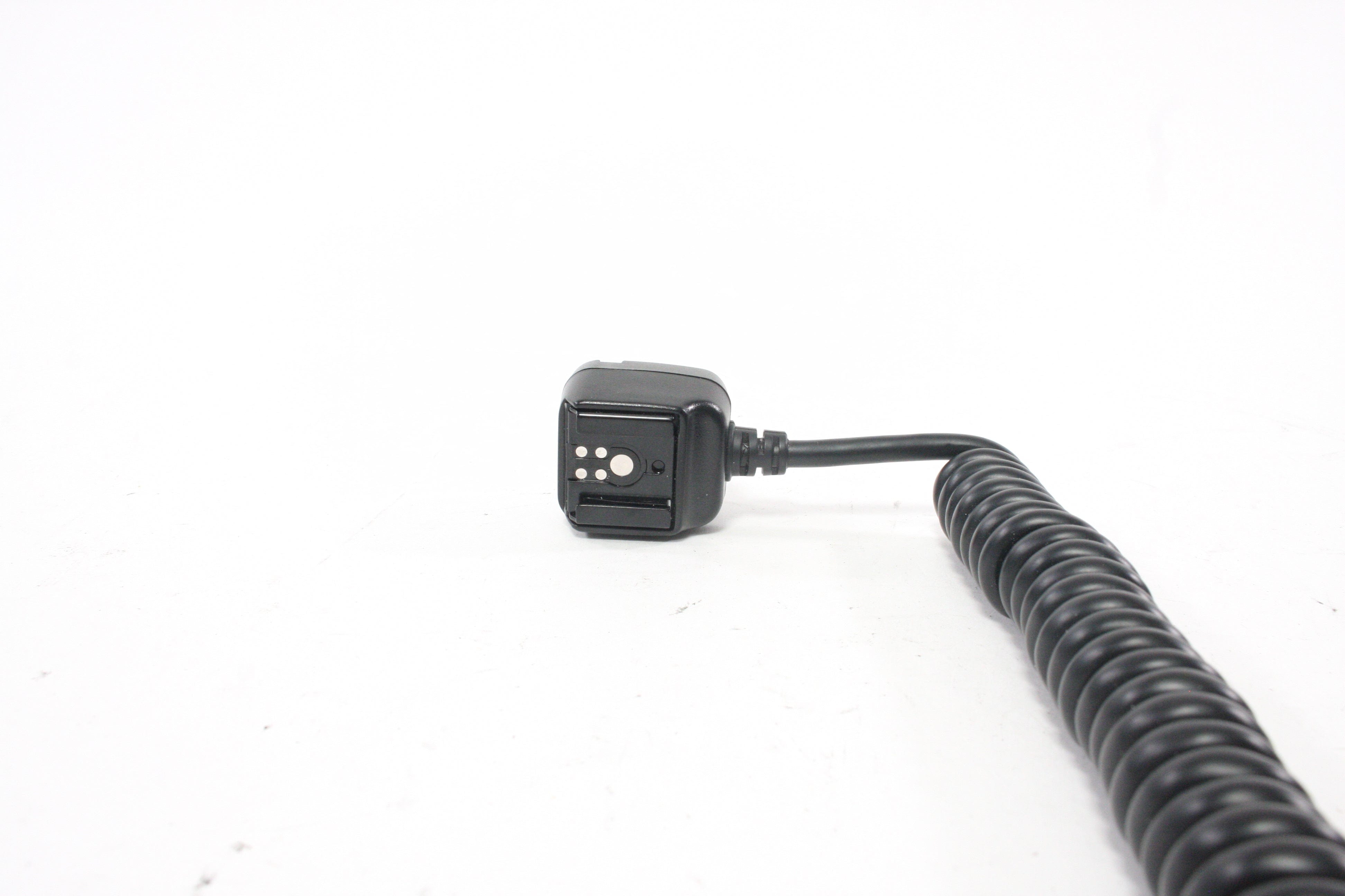 Canon Off-Camera Shoe Cord 2