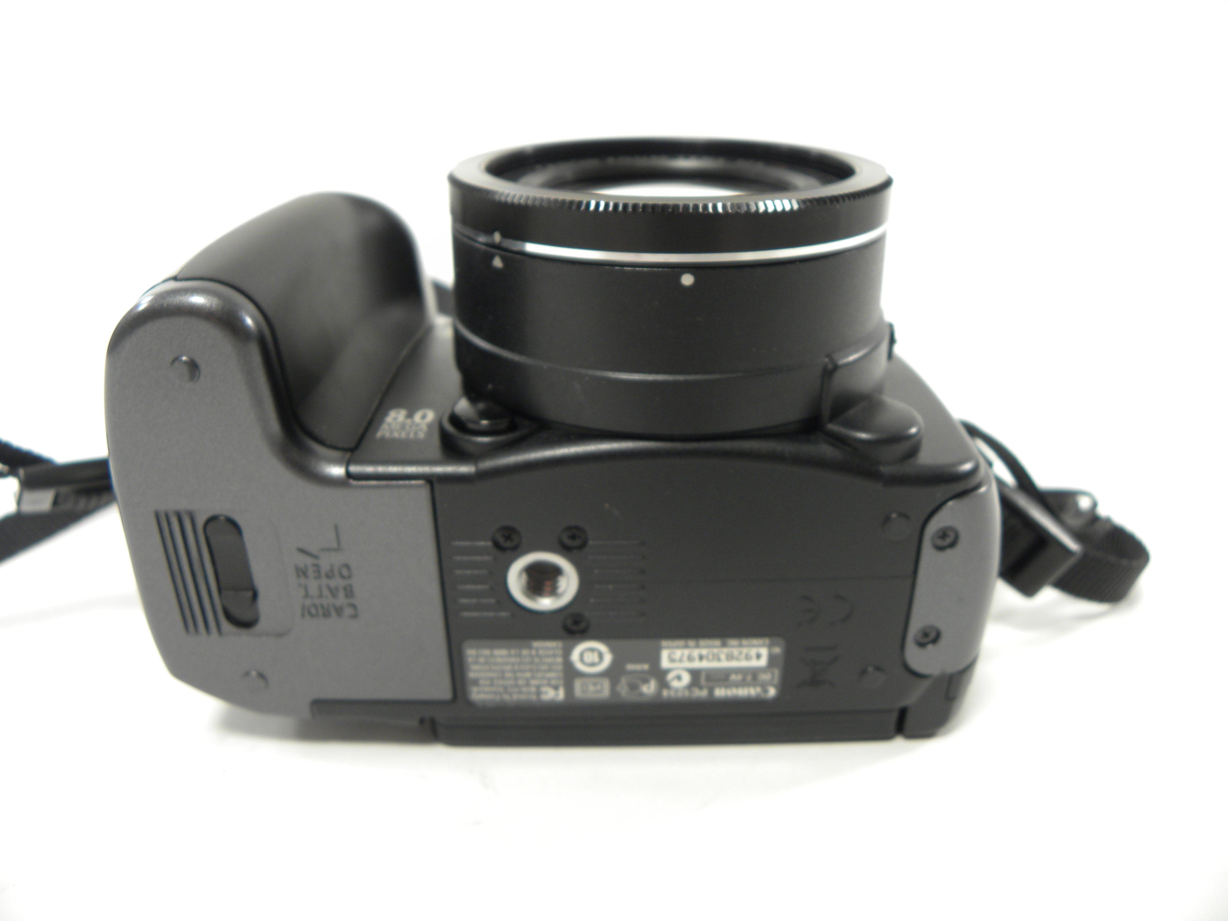 Canon Power Shot S5 IS 8mp Digital Camera