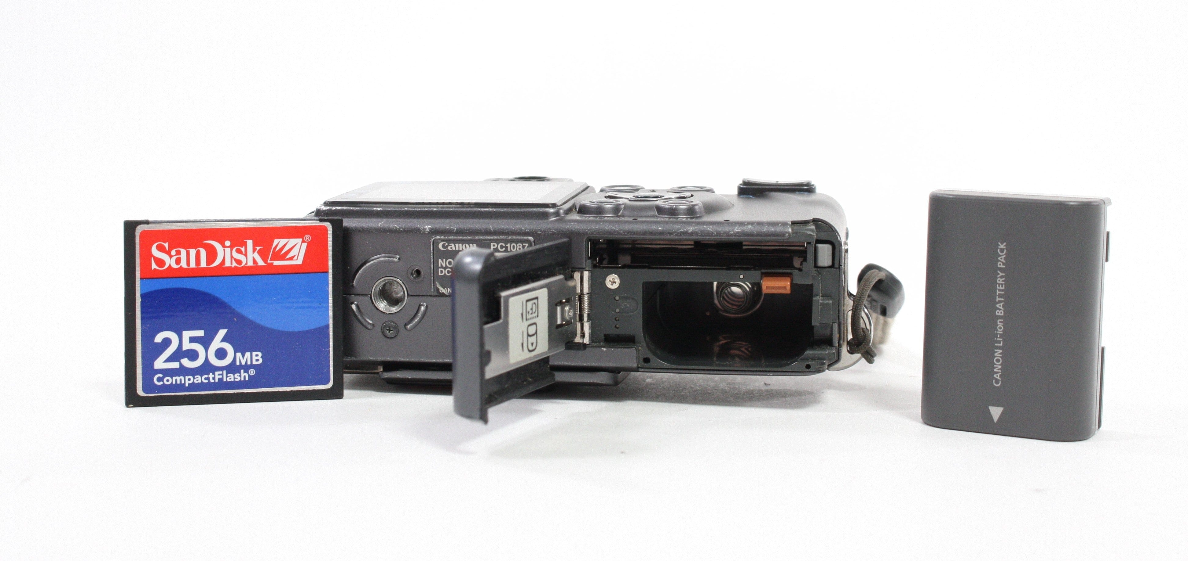 Canon PowerShot S70 Digital Point-and-Shoot Camera 15x Zoom 7.1mp