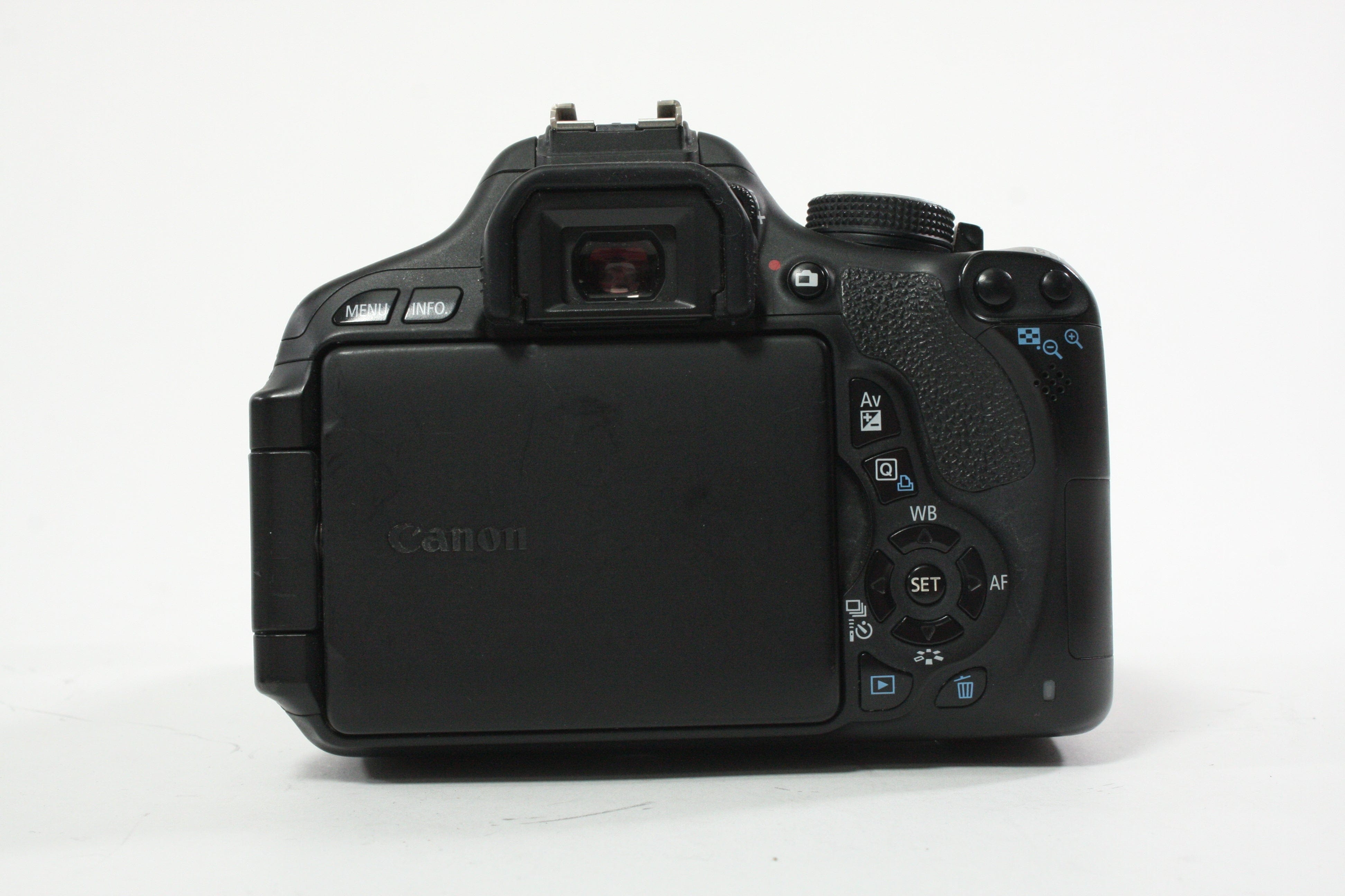 Canon Rebel T3i Digital Camera with 18-55mm f/3.5-5.6 IS II Lens Shutter Count 18,197