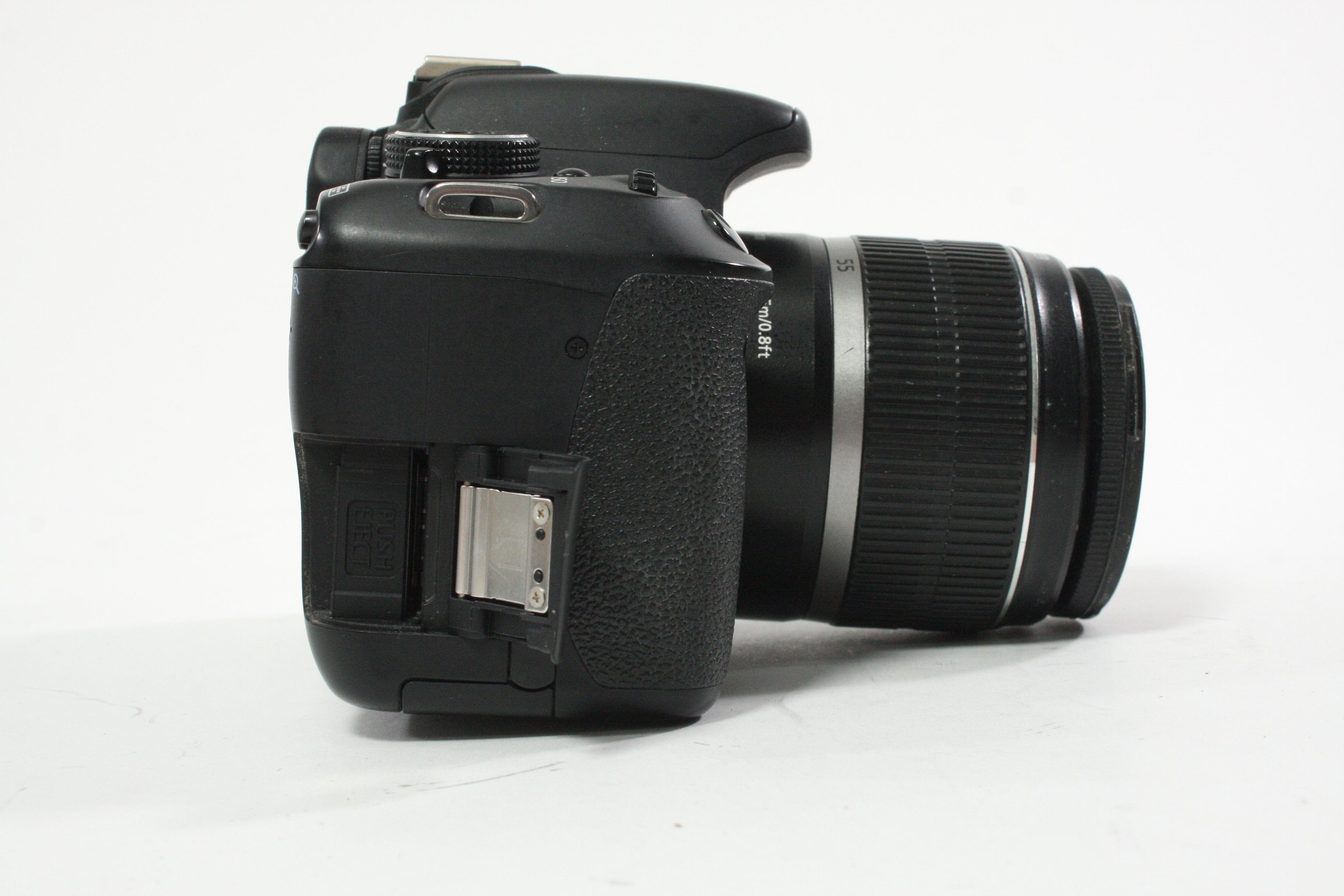 Canon Rebel T3i Digital Camera with 18-55mm f/3.5-5.6 IS II Lens Shutter Count 18,197