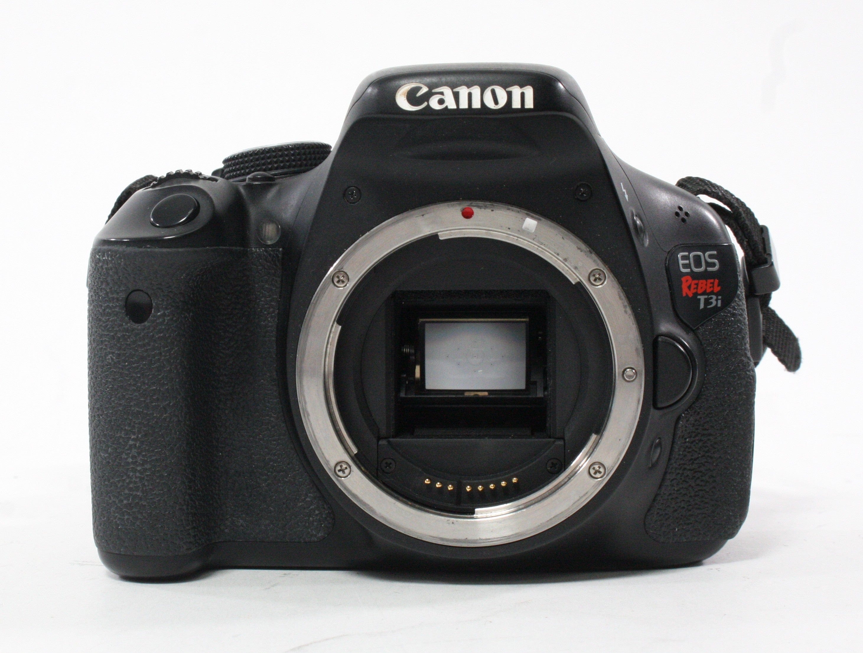 Canon Rebel T3i Digital SLR Camera with 18-58mm f/3.5-5.6 Lens Shutter Count 39,840