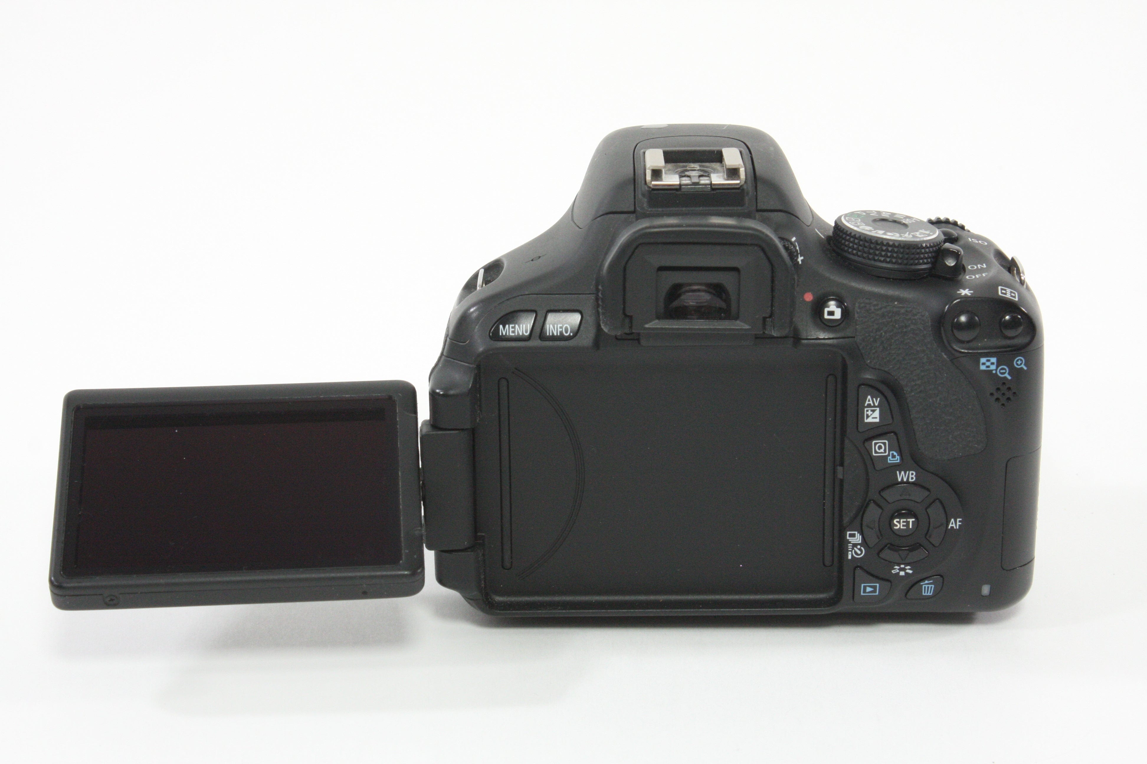 Canon Rebel T3i with 18-55mm f/3.5-5.6 IS II Lens - Shutter Count 51,575