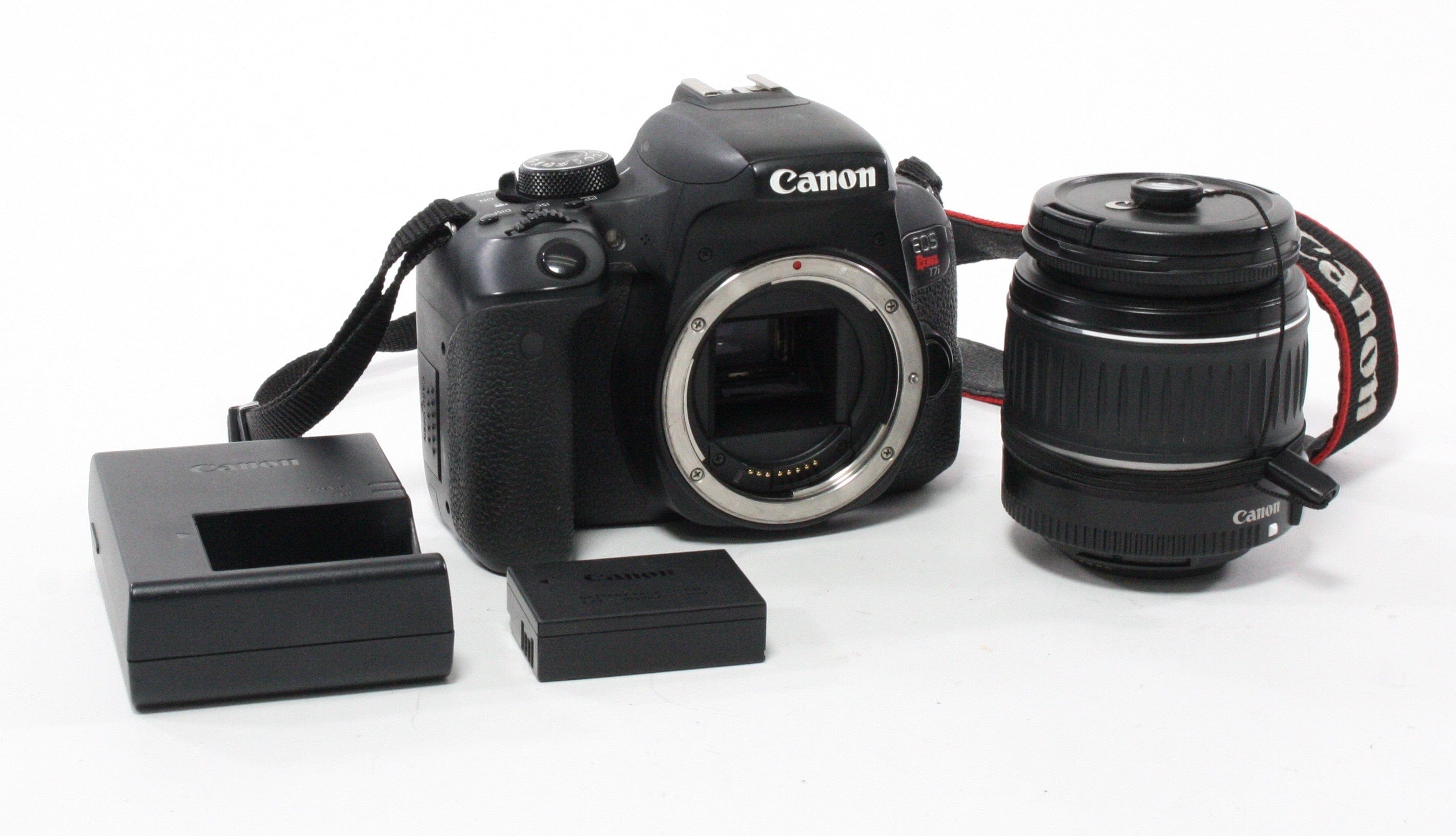 Canon Rebel T7i SC 91,554 w 18-55mm f/3.5-5.6 II