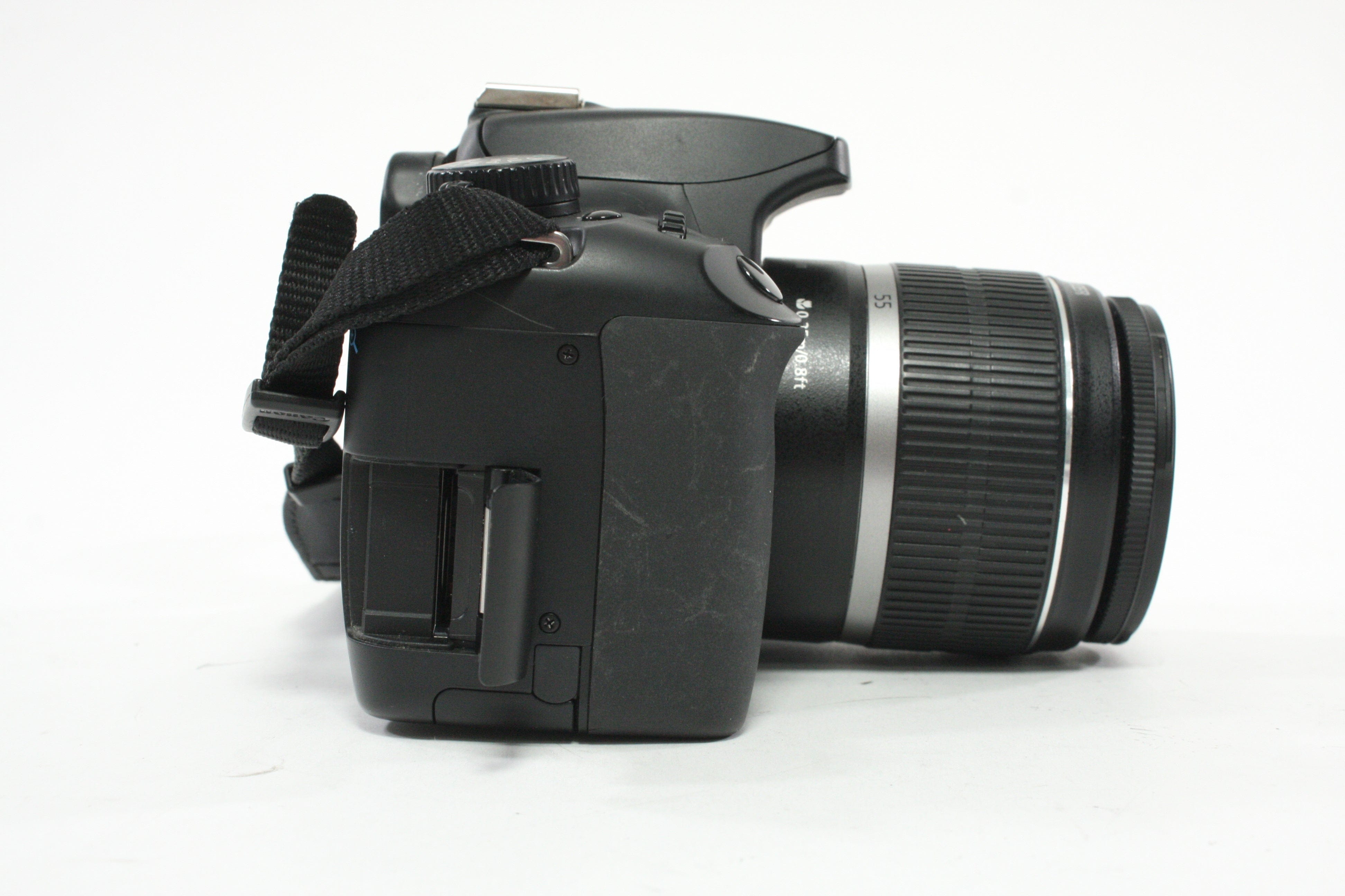 Canon Rebel XS DSLR with 18-55mm f/3.5-5.6 IS Lens and Shutter Count 7,684