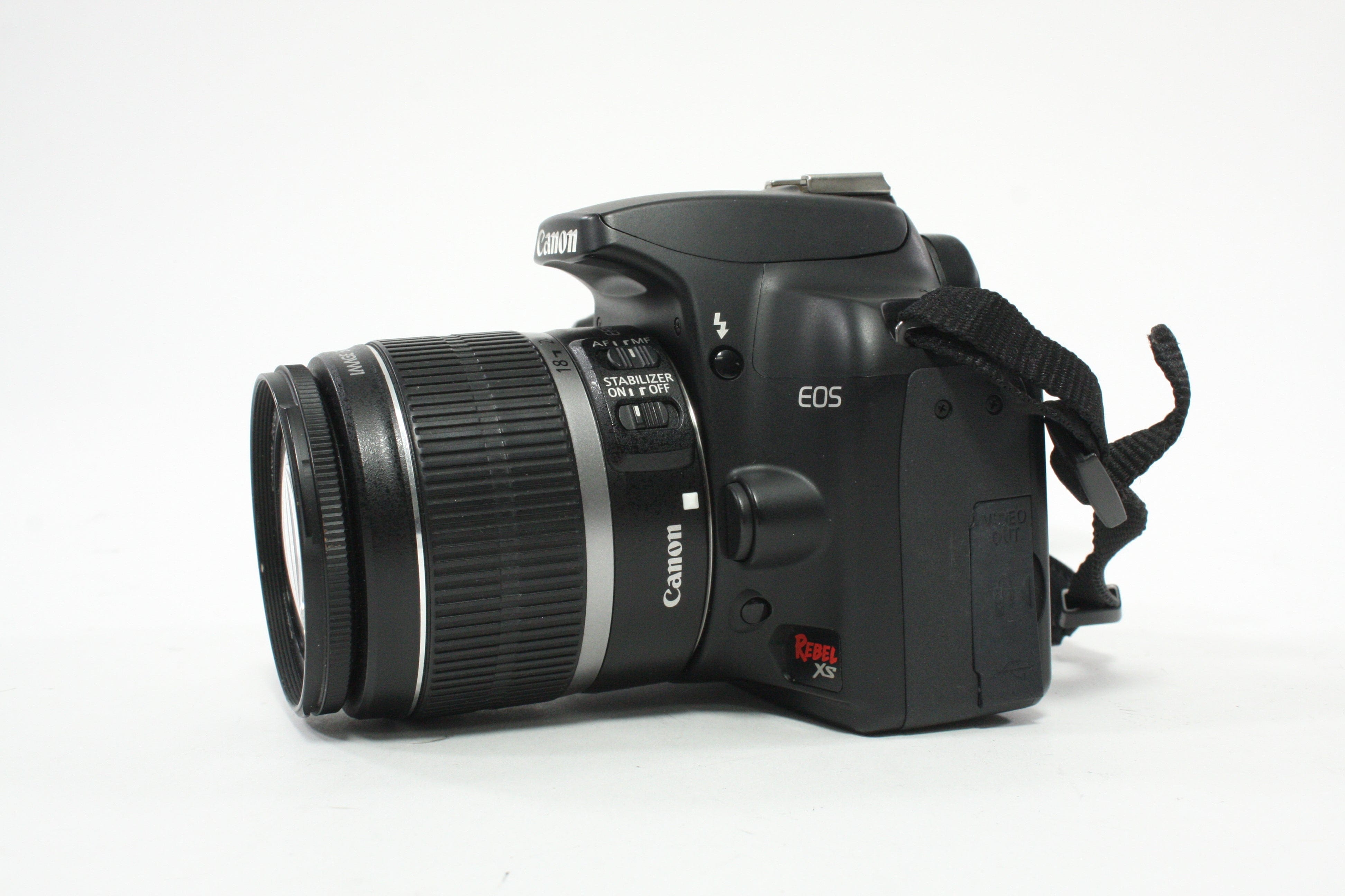 Canon Rebel XS DSLR with 18-55mm f/3.5-5.6 IS Lens and Shutter Count 7,684