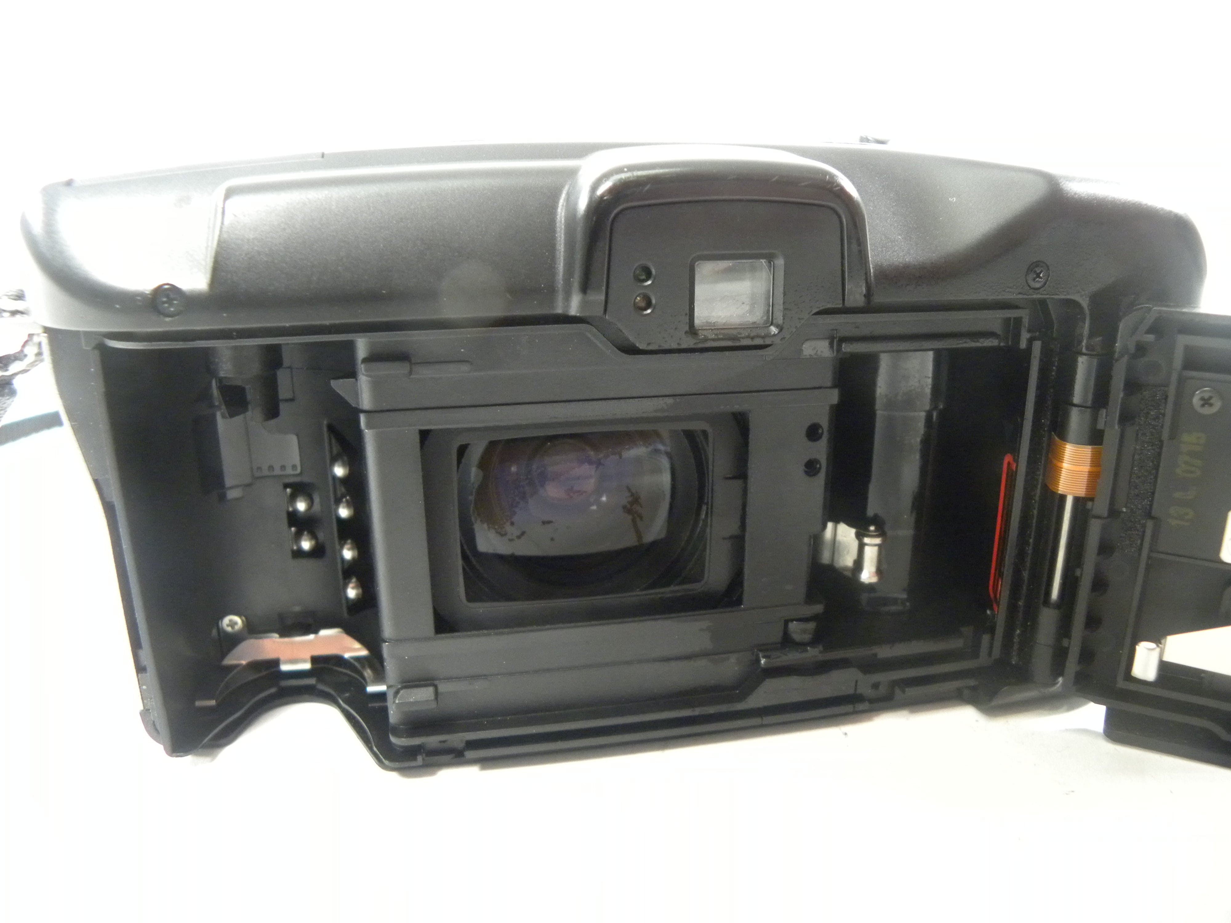 Canon Sure Shot Z135 35mm Camera