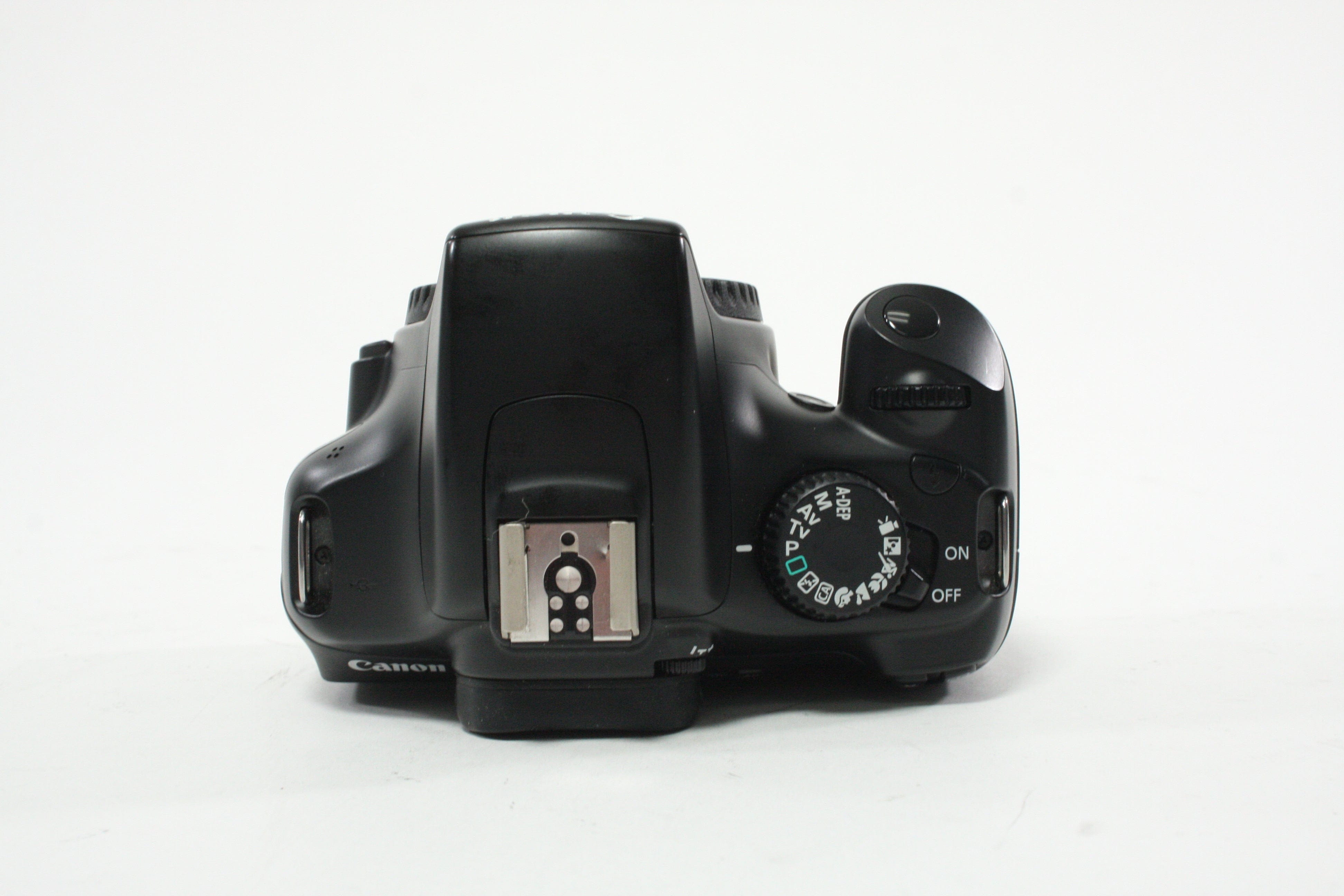 Canon T3 DSLR Camera Body with a Shudder Count of 21,570