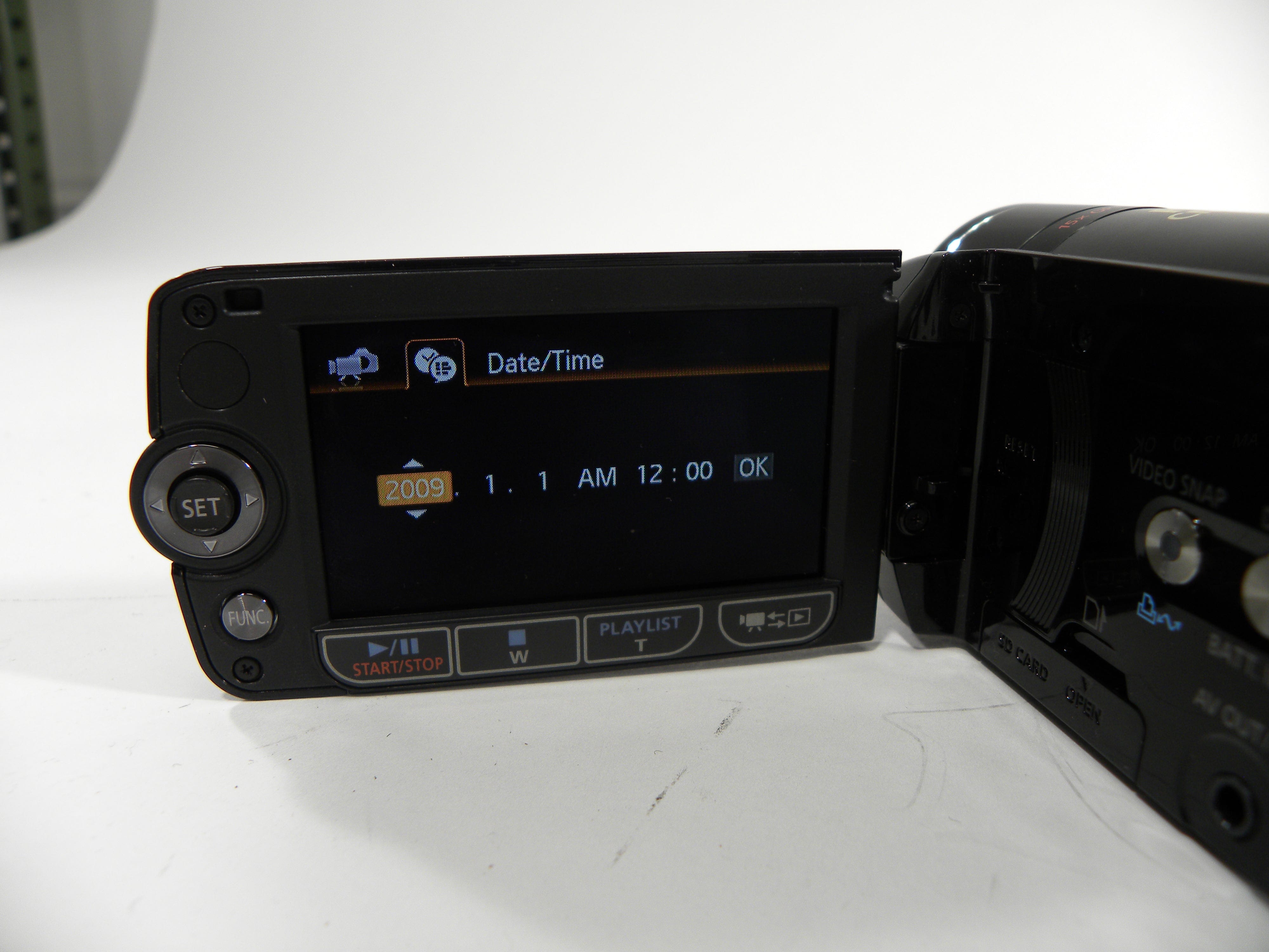 Canon Vixia HF20 HD Camcorder