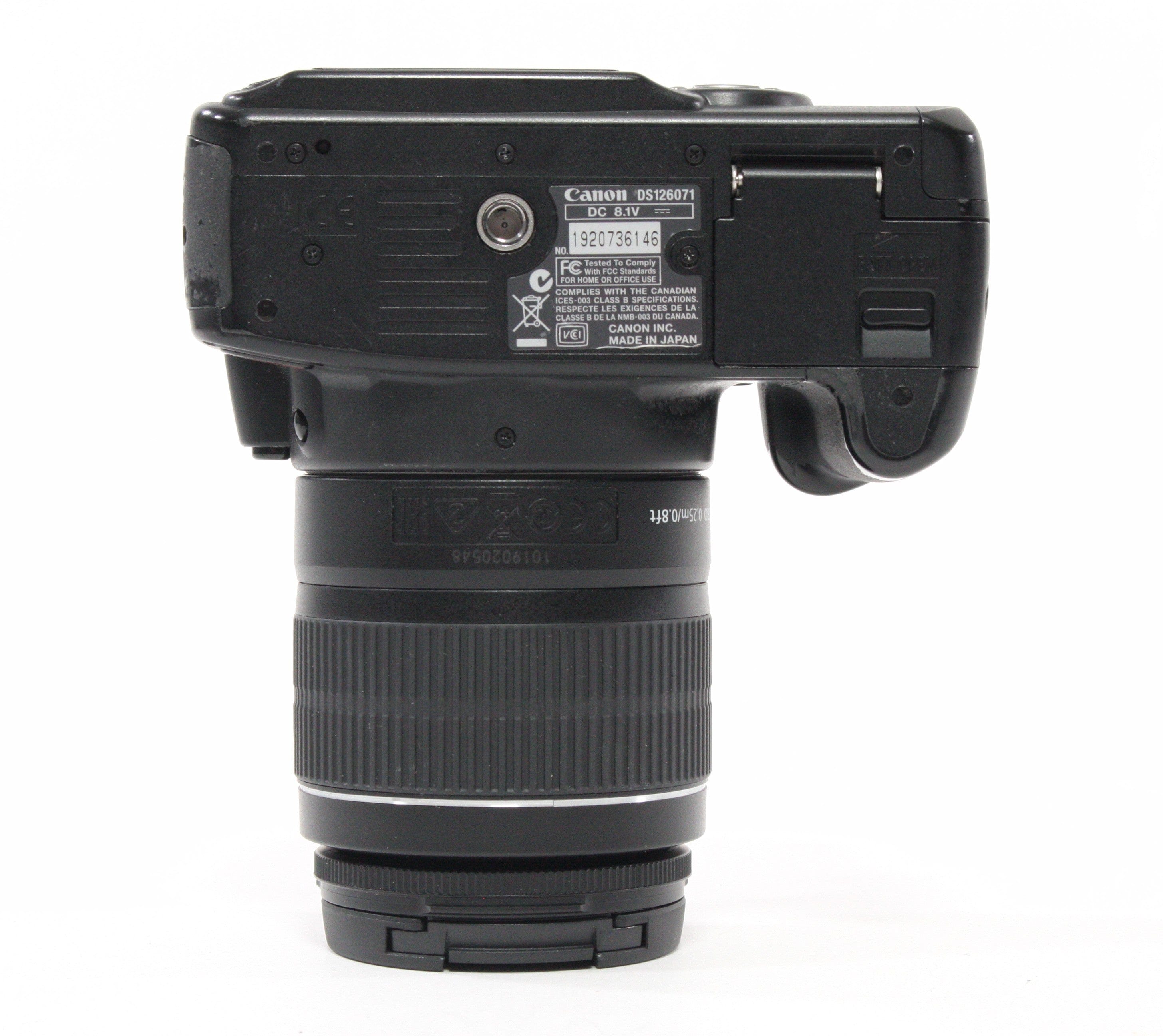 Canon XT DSLR Camera with 18-55mm f/3.5-5.6 IS II Lens