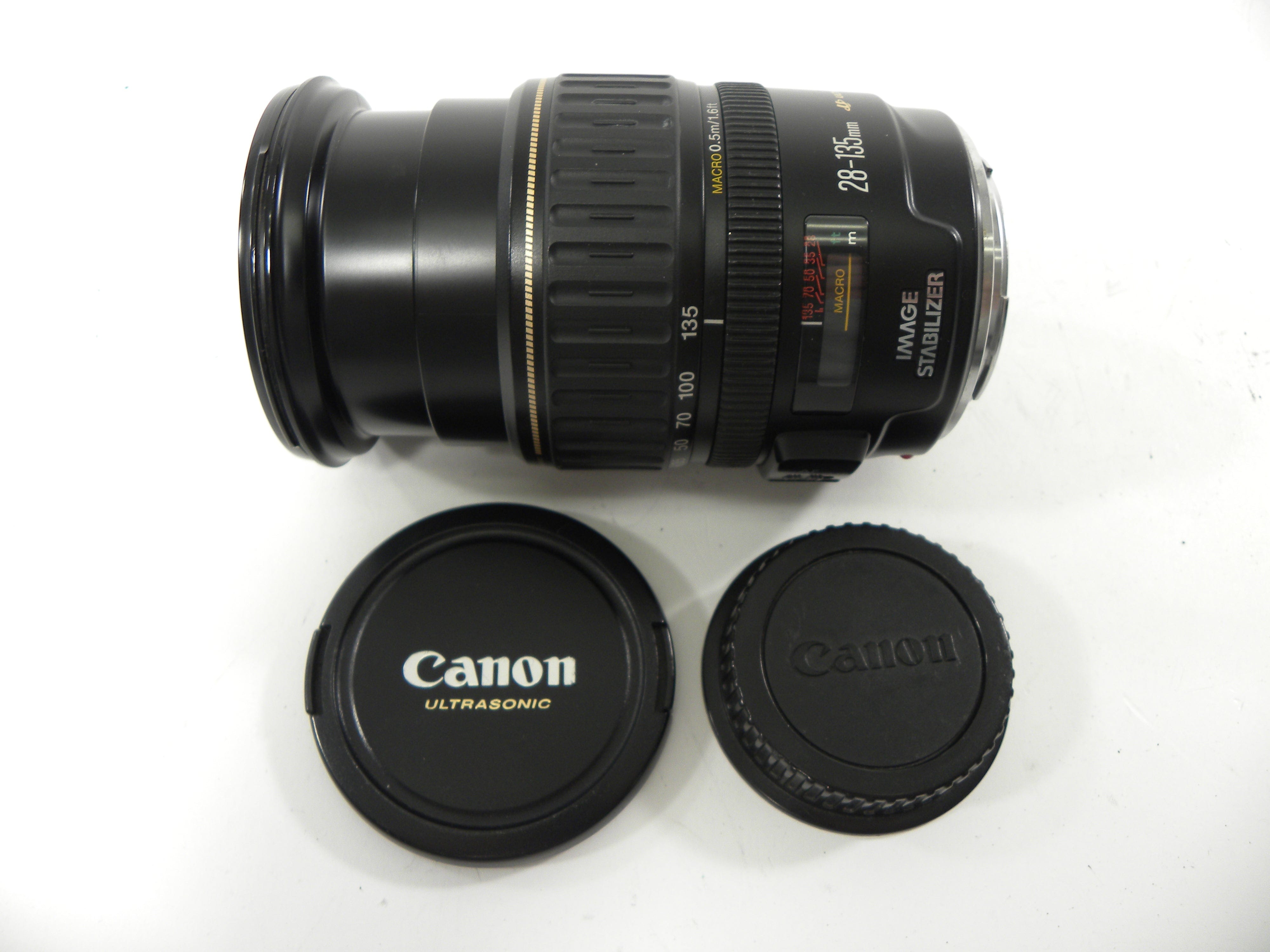 Canon Zoom EF 28-135mm f3.5-5.6 IS USM