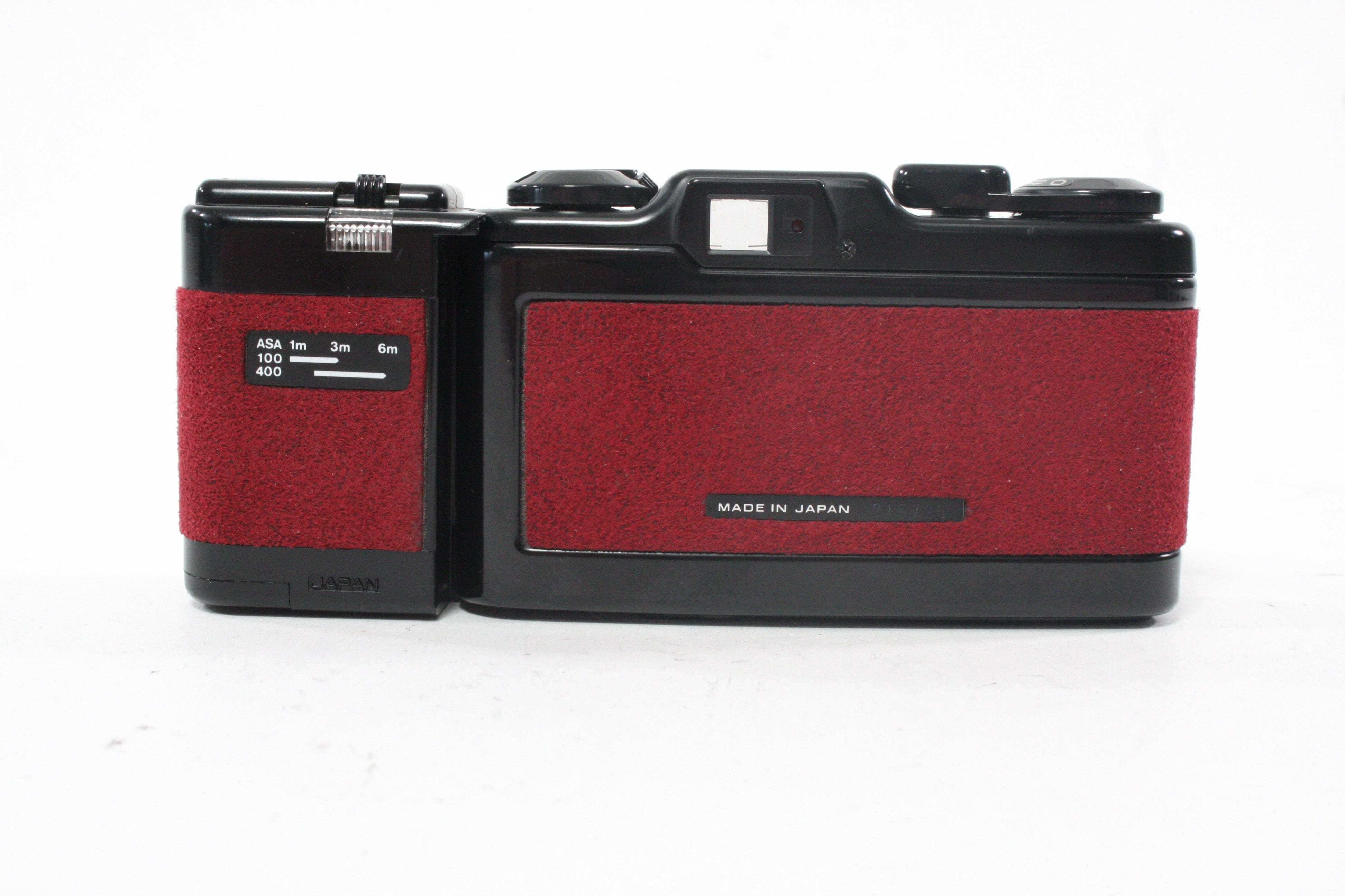 Chinon Bellami S-120 with Flash