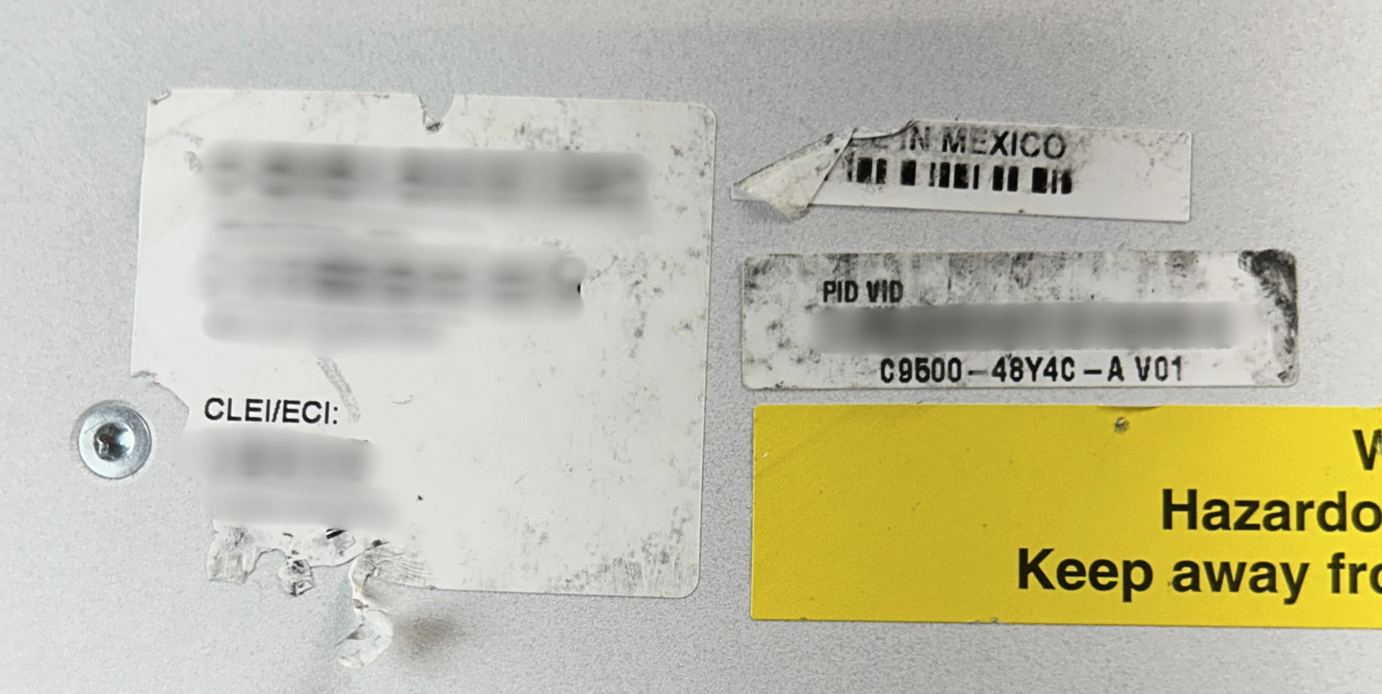 Cisco C9500-48Y4C-A Catalyst 48x25G Ports 4x100G Uplinks PoE+ Managed