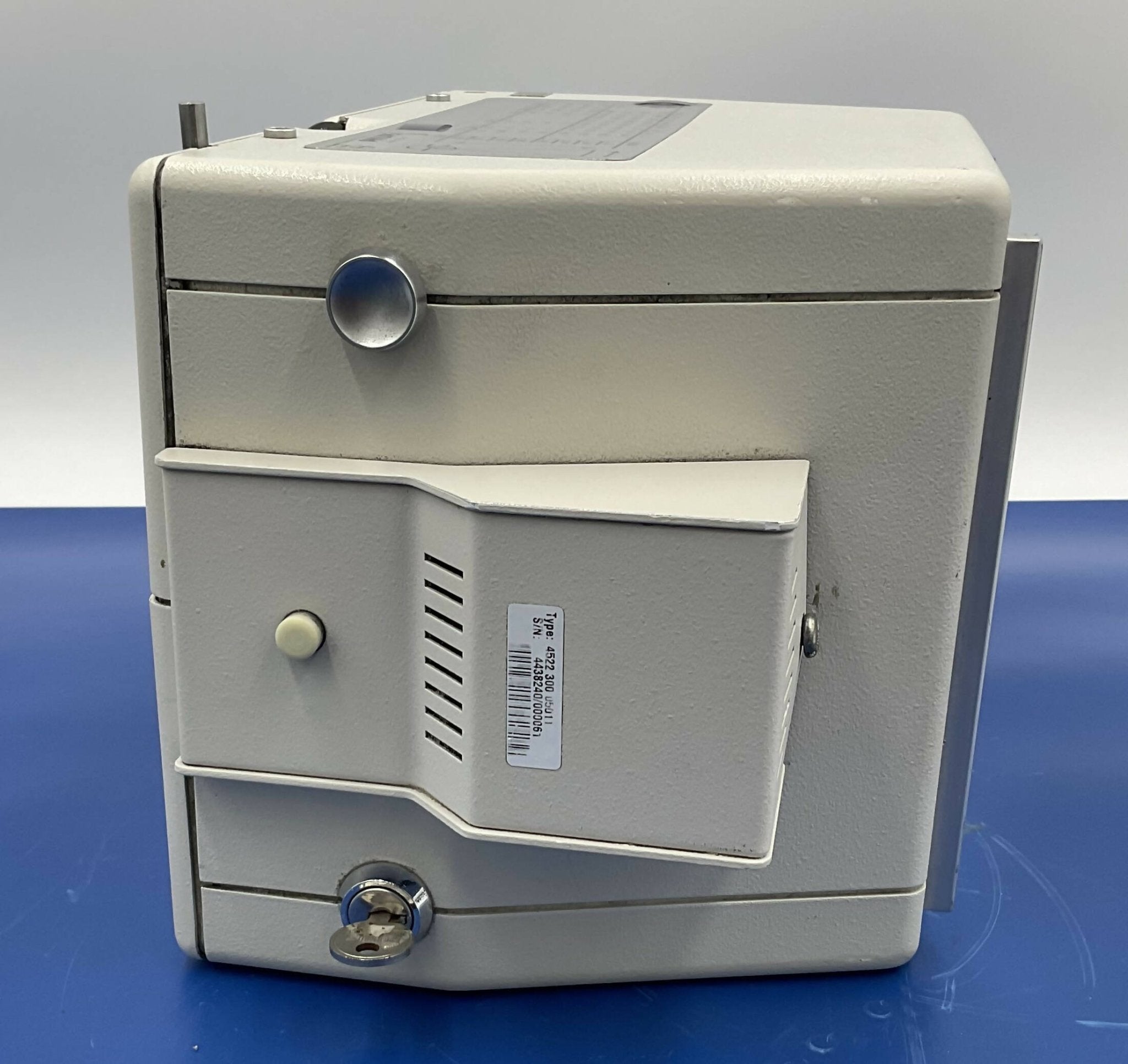 COLLIMATOR (980460282401/9804 602 82401 PHILIPS