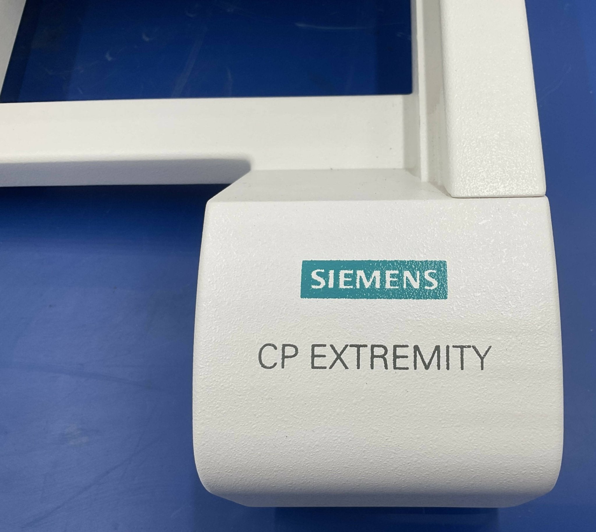 Siemens 3146466 - CP Extremity MRI Coil Rear View | Alo Tech Solutions