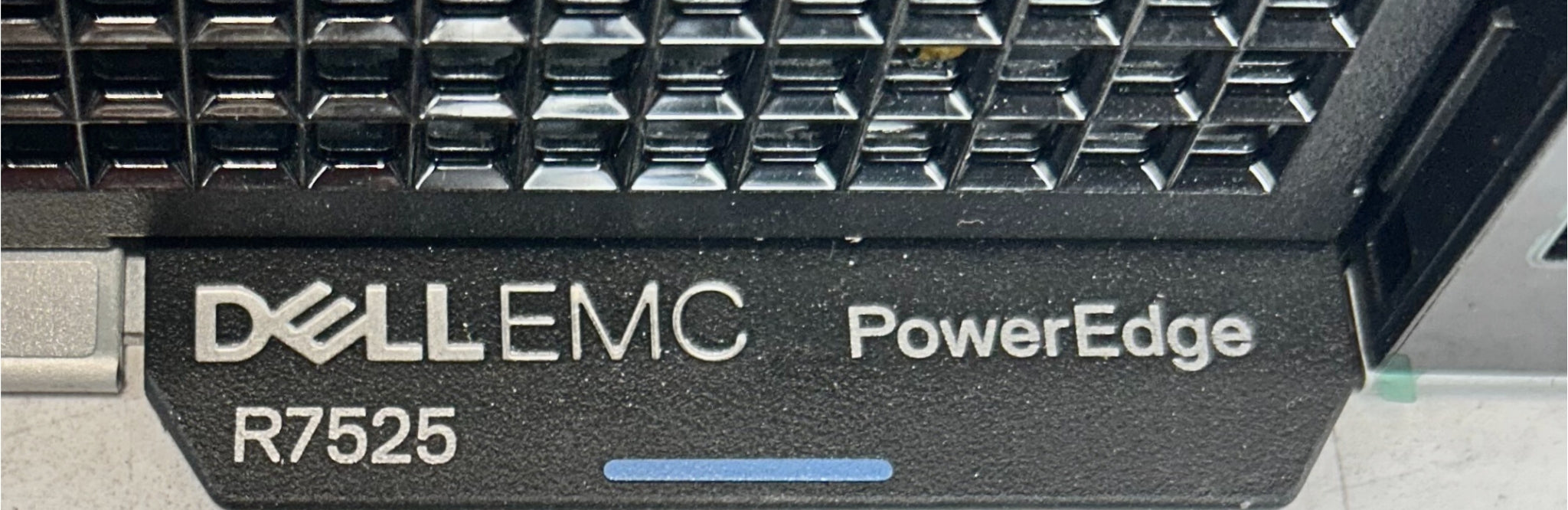 Dell PER7525-3.5-8HDD PowerEdge R7525 3.5 x 8HDD 590KW 5TP8Y JF857 CTO