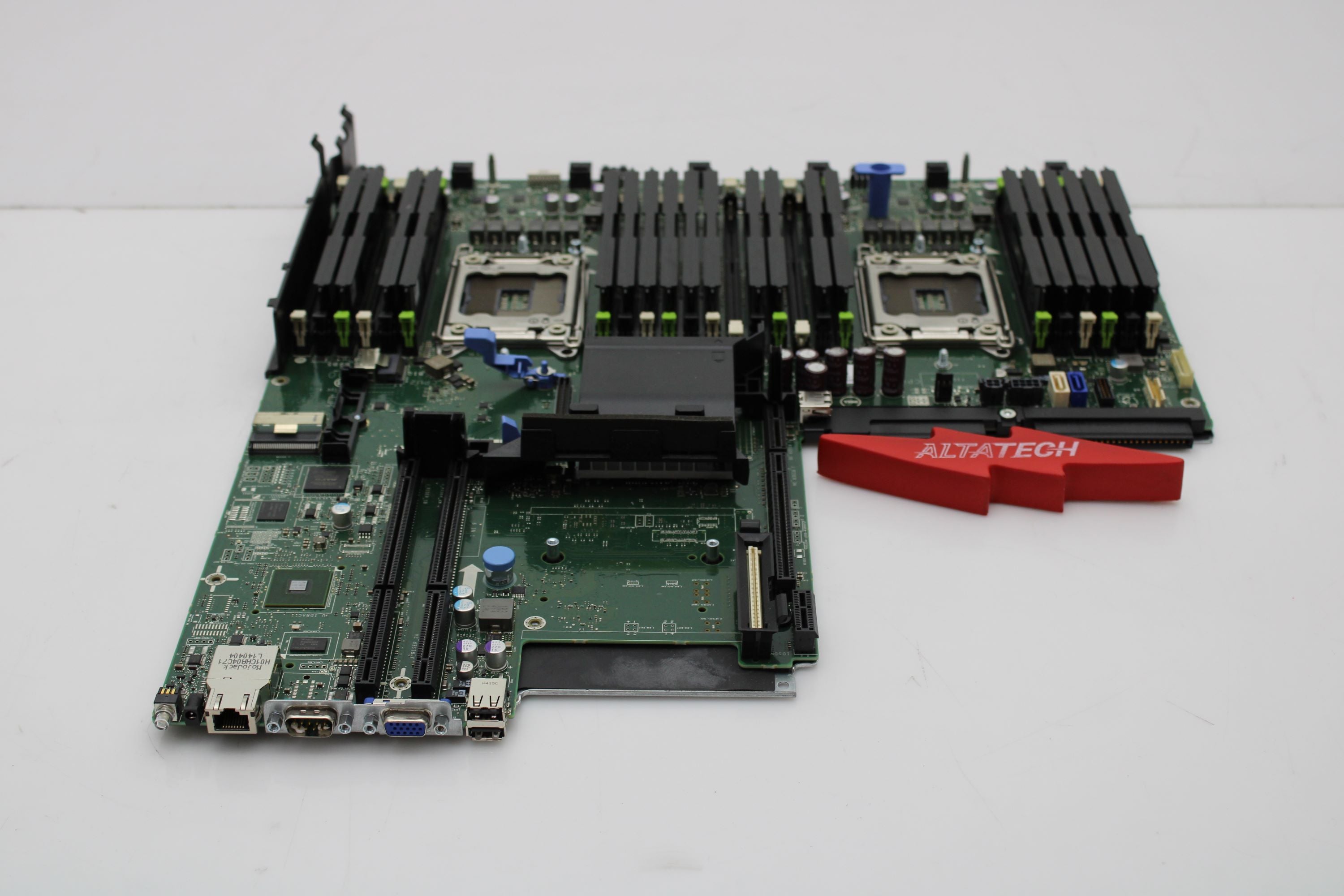 Dell X3D66 SYSTEM BOARD V6 TRPM WSTN R720
