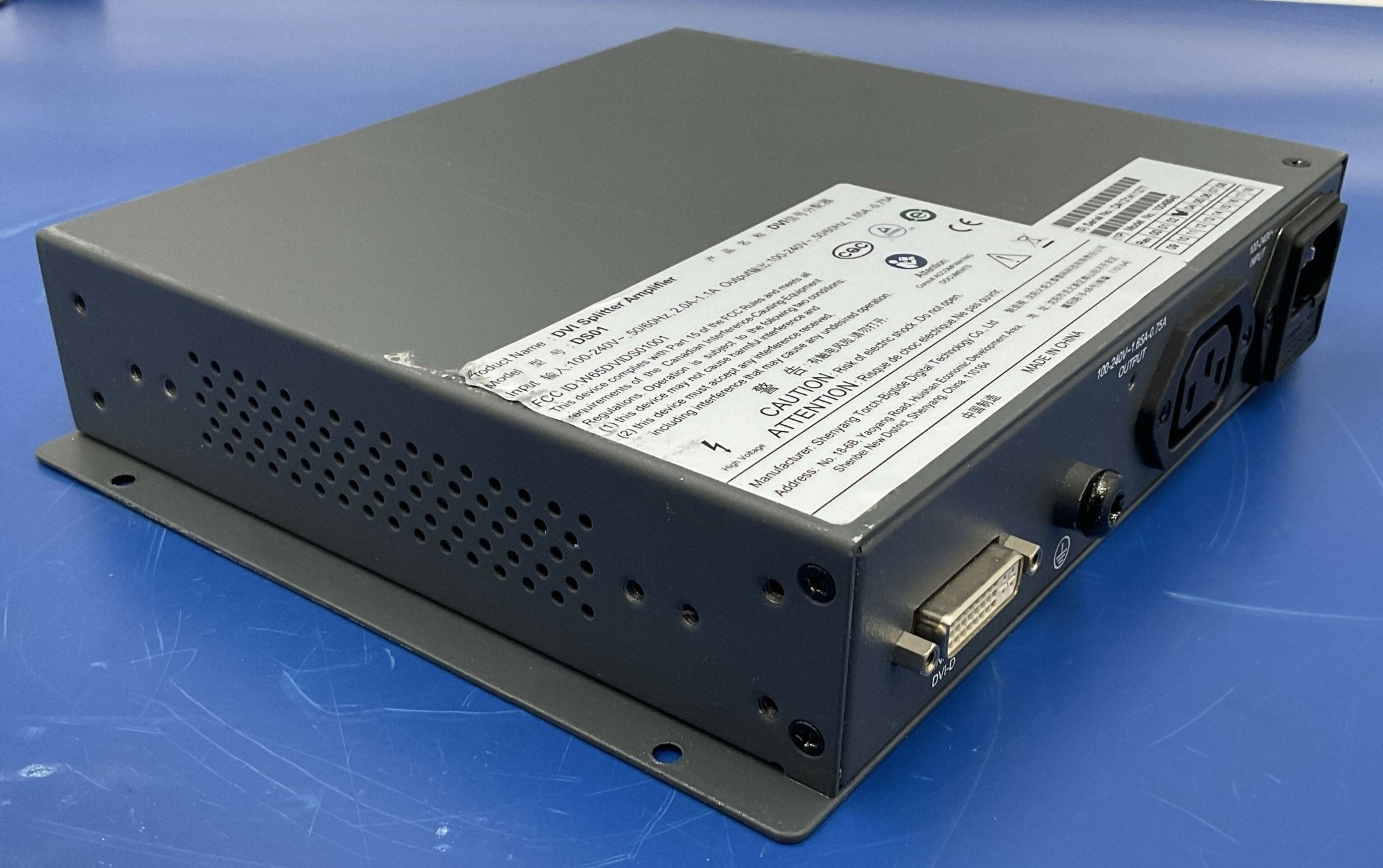 DVI SPLITTER 1 IN 4 OUT (10049945/DS01 SIEMENS