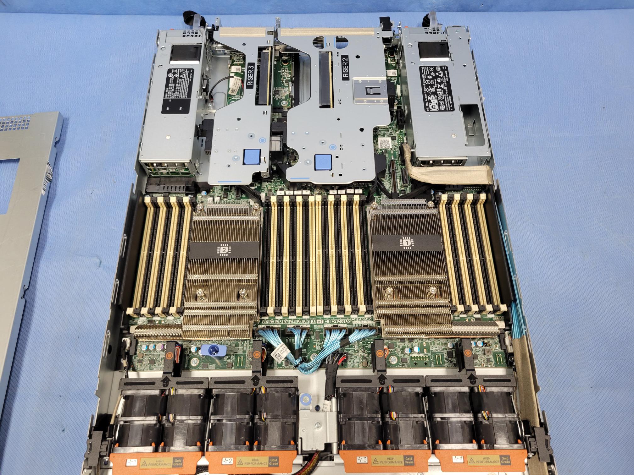 Dell PowerEdge R6525 Server 2x EPYC 24C 7F72 3.2GHz 768GB RAM H345 iDRAC 2x PSU