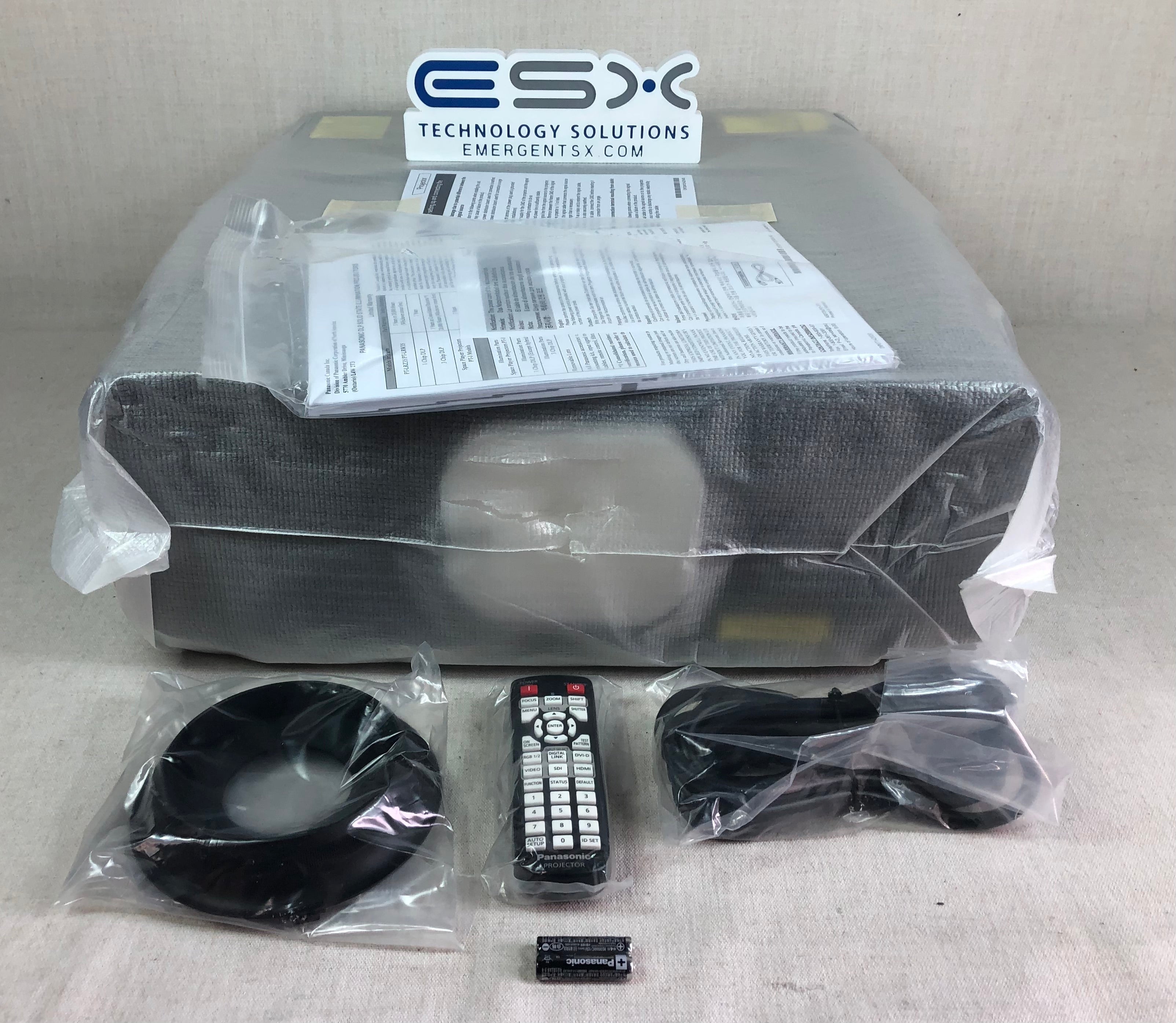 Panasonic PT-RZ690LBU Projector
