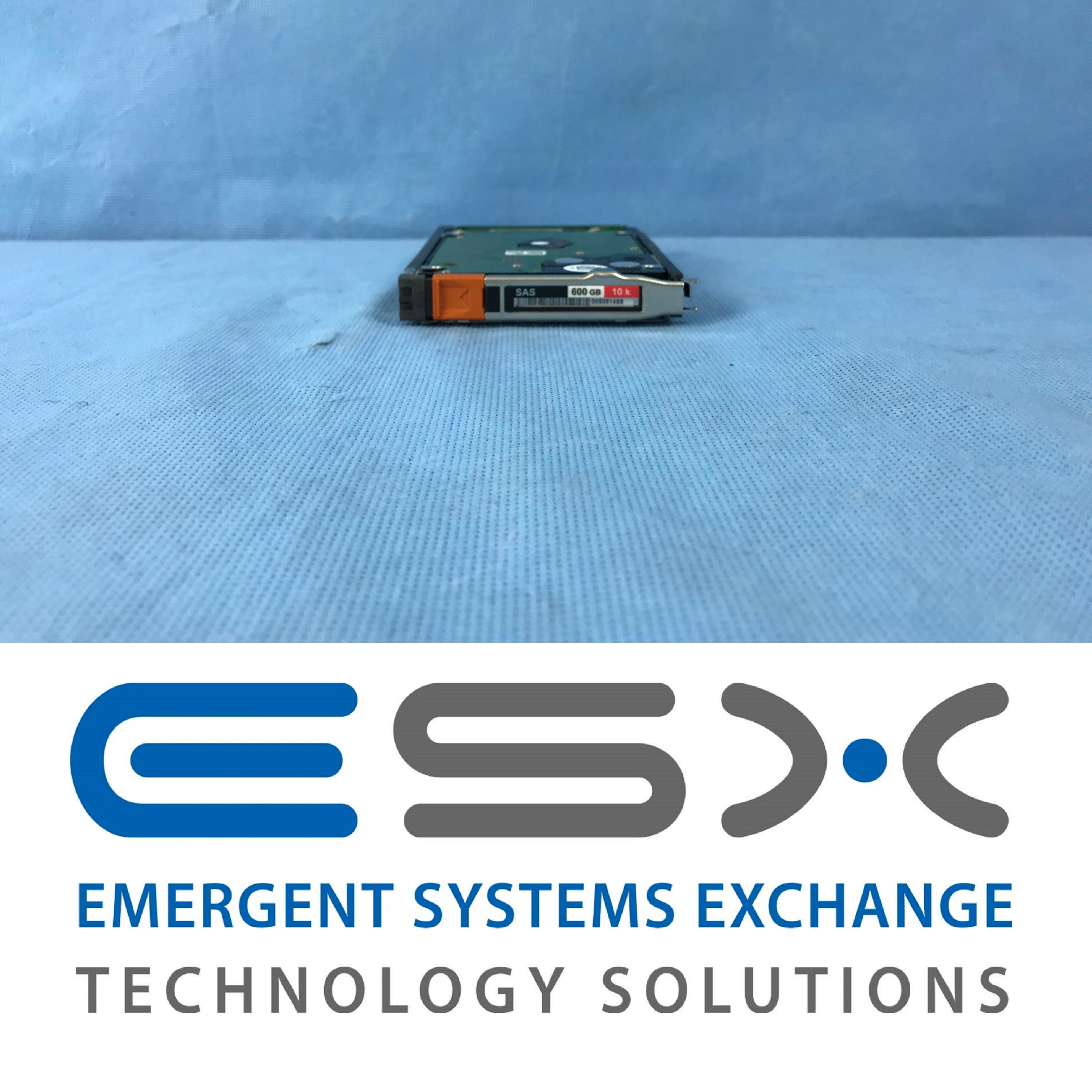 EMC 600GB 10K 2.5" 6GB SAS Hard Drive - PN: 005051465 / VX-2S10-600