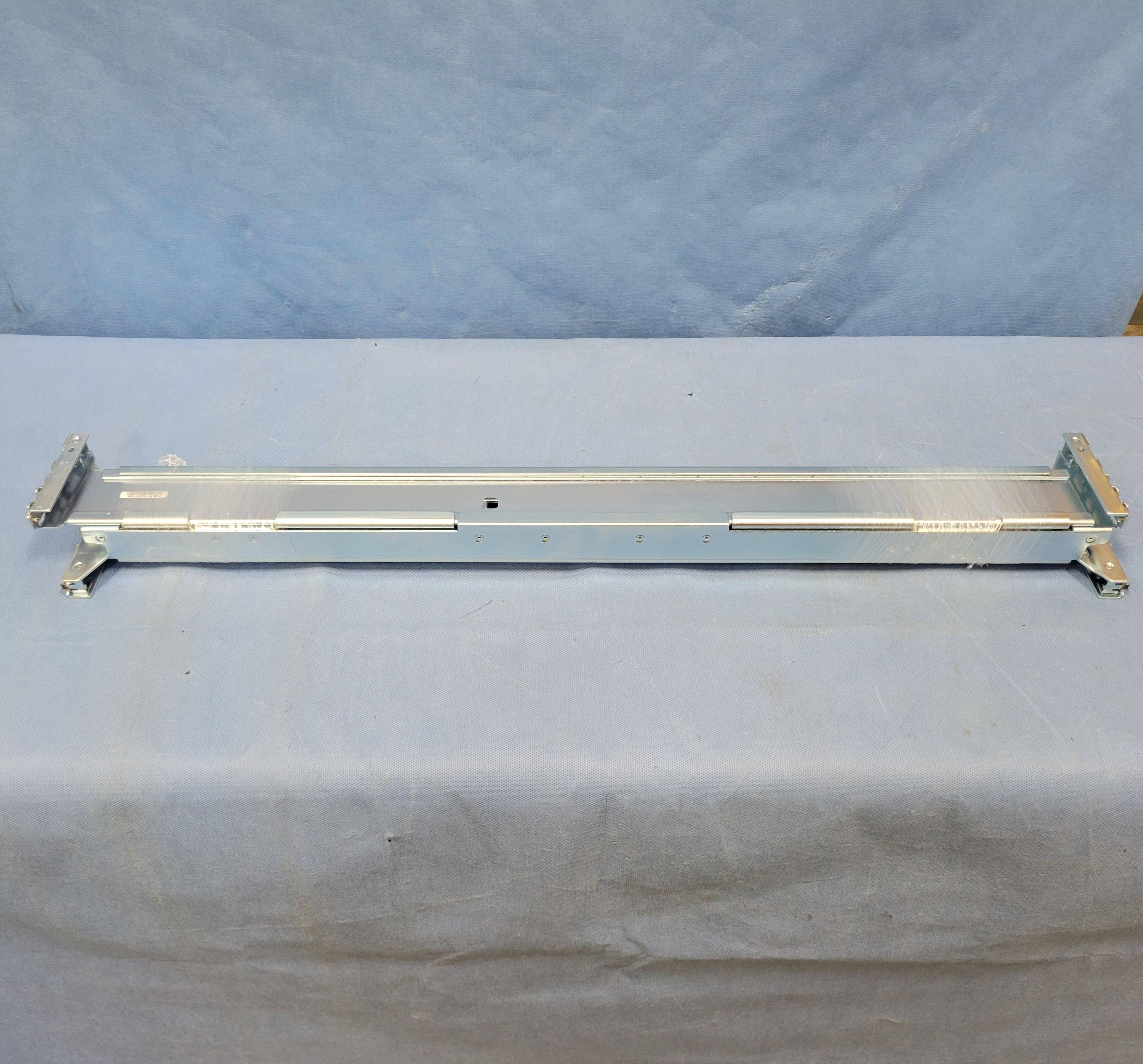 Cisco 800-32076-02 UCS 5108 Blade Enclosure Sliding Rail Kit 800-32075-02