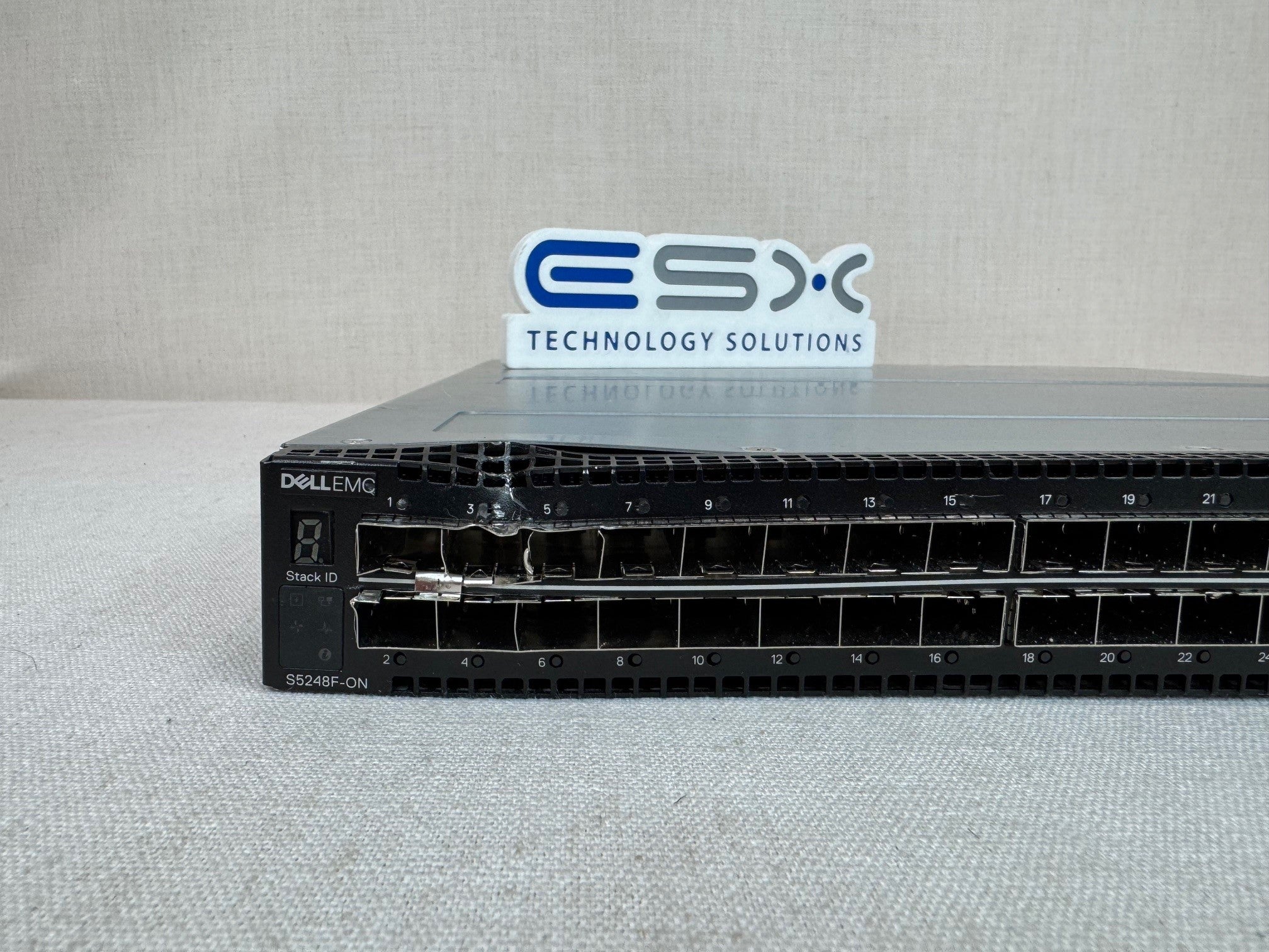 Dell S5248F-ON 48x 25GB SFP28, 4x QSFP28 Port Switch PSU to IO, OS10 See Pics