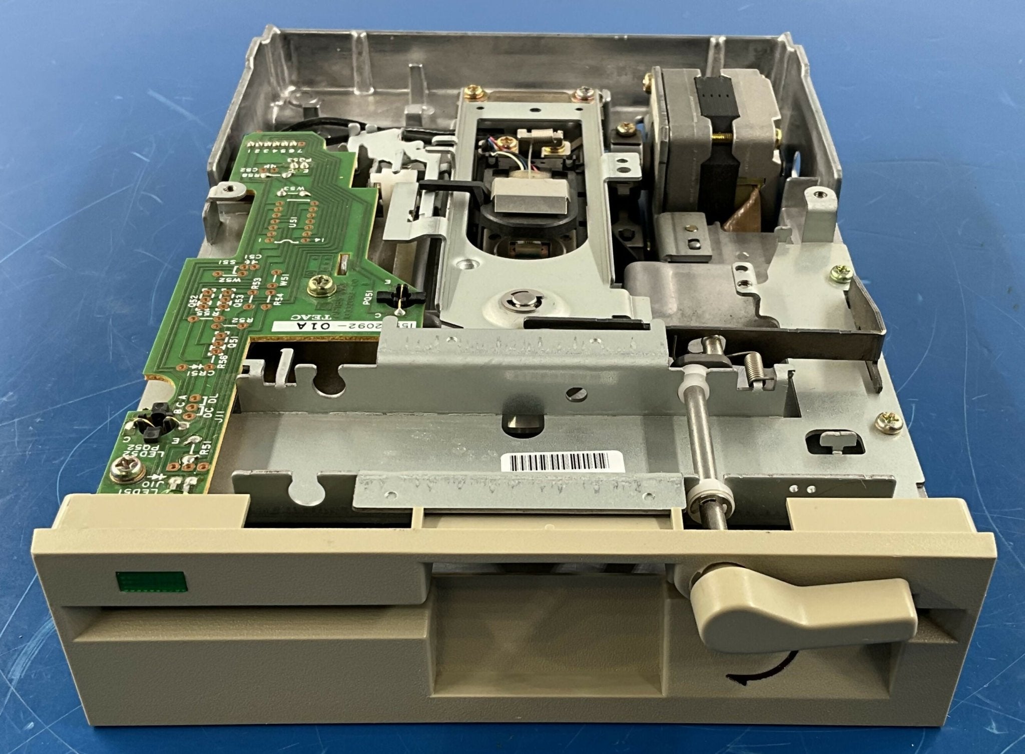 FLOPPY DISK DRIVE 5 1/4/1.2MB (2220086/46-275298P1 GE