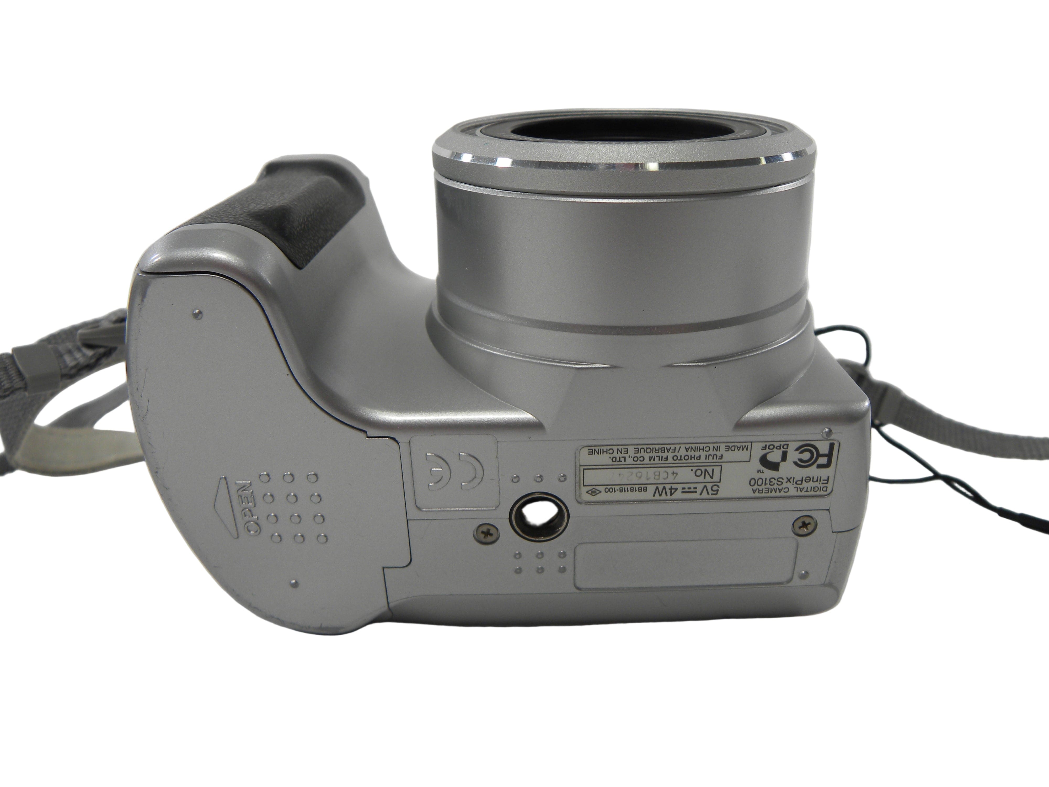 Fuji Fine Pix S3100 4.0mp Digital Camera