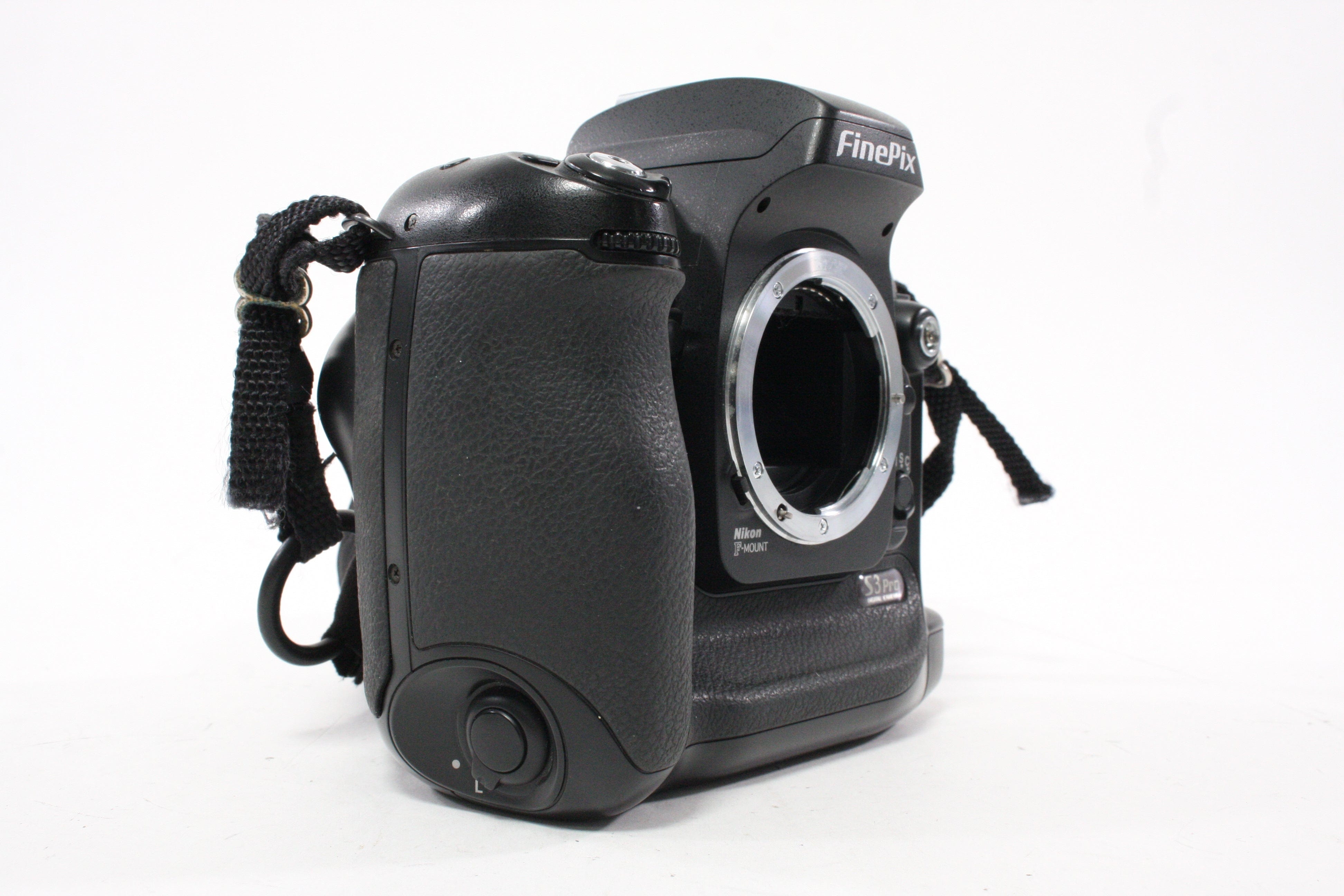 Fuji FinePix S3 Pro DSLR F-Mount Camera Body