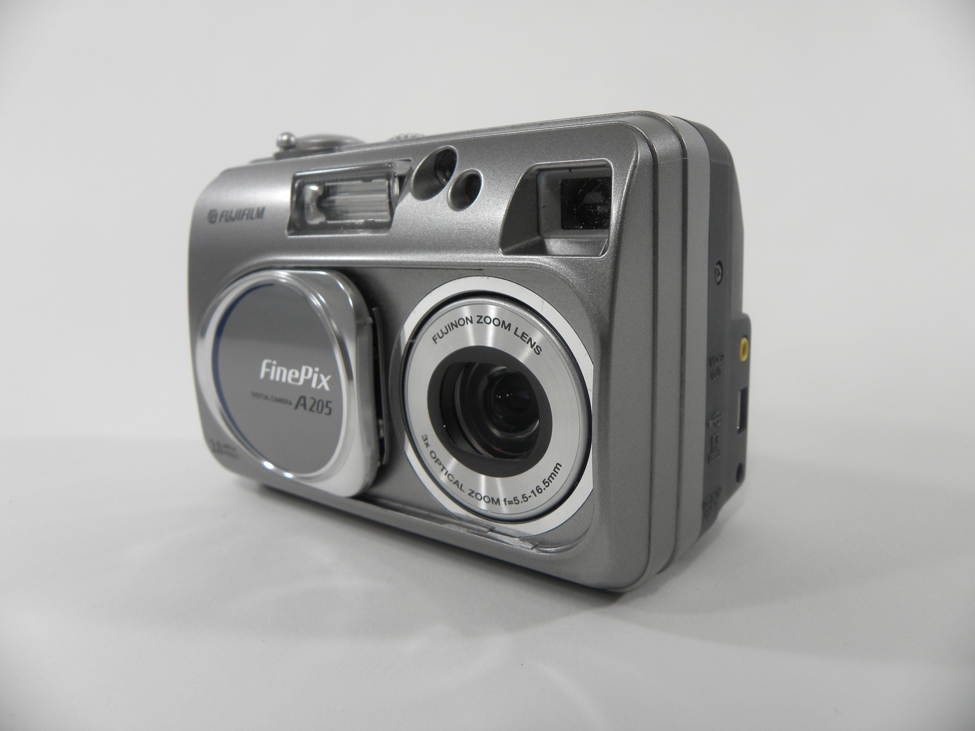 Fujifilm Fine Pix A205 2.0mp Digital Camera