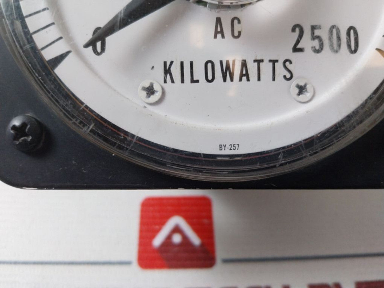 General Electric Db40 Dc Ammeter 0-2500 Ac Kilowatts