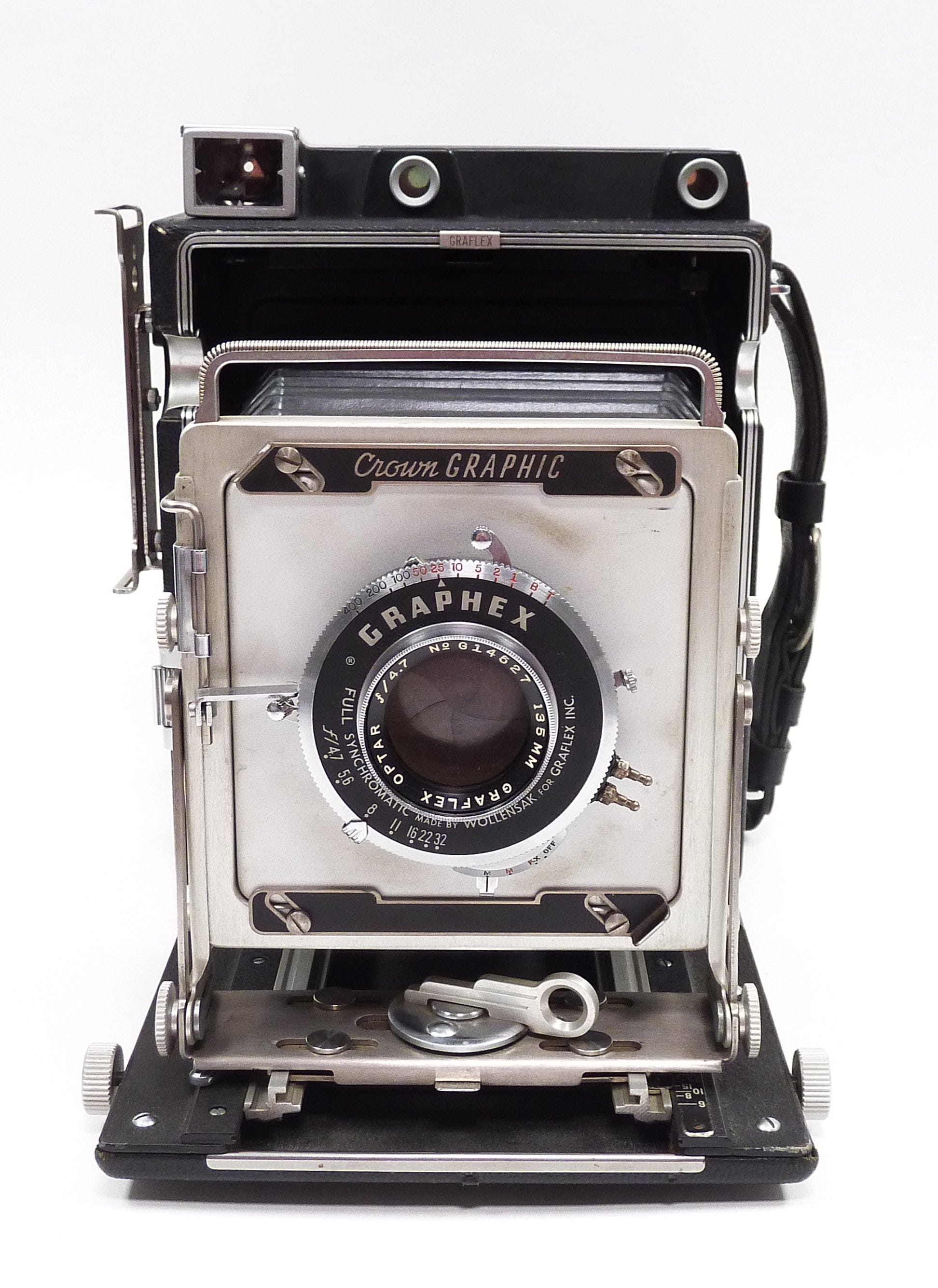 Graflex Crown Graphic 4x5 with Light Sabre Flash and Holders in Case