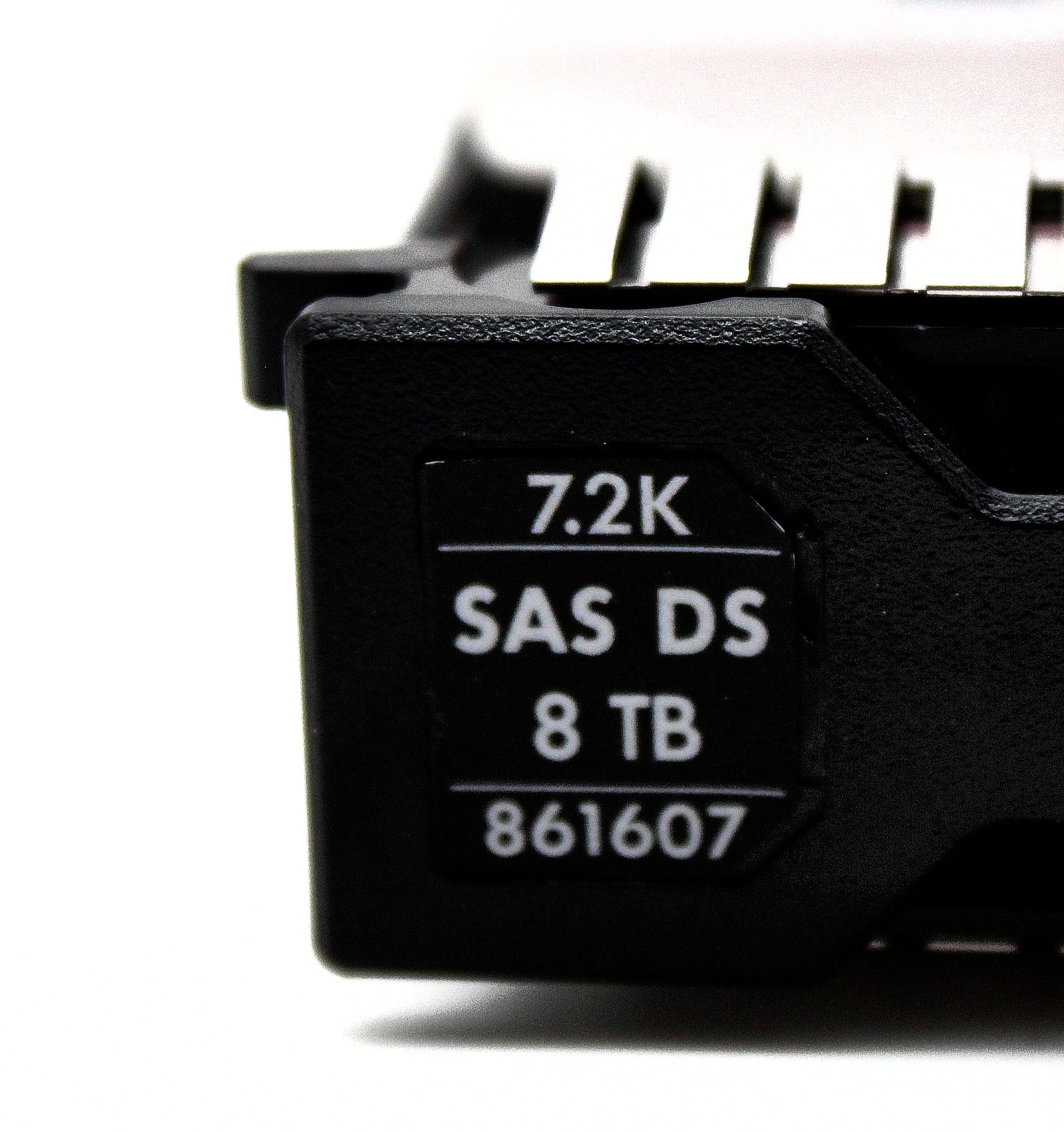 HP 861607-001 8TB 12G 7.2K LFF SAS SC 512E DS HDD